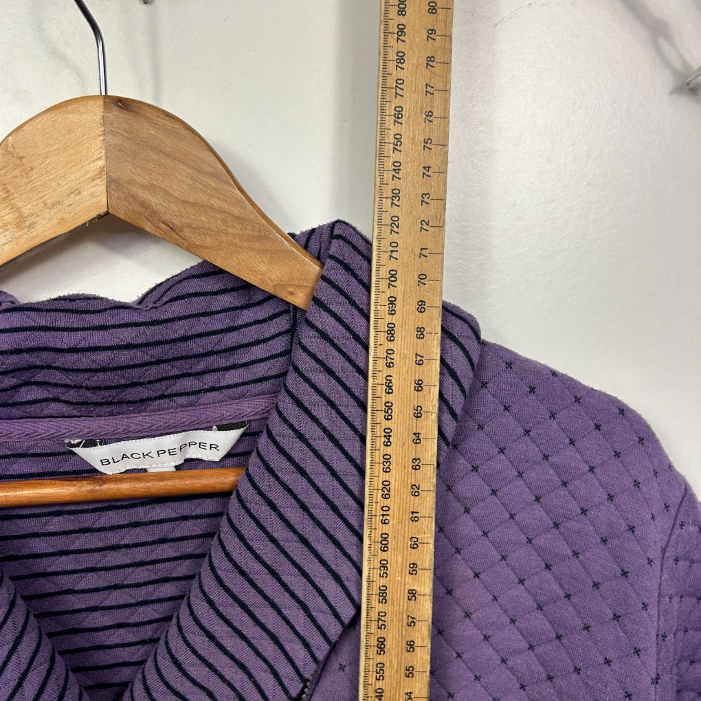 Black Pepper Purple Quilted Pullover - Size 18