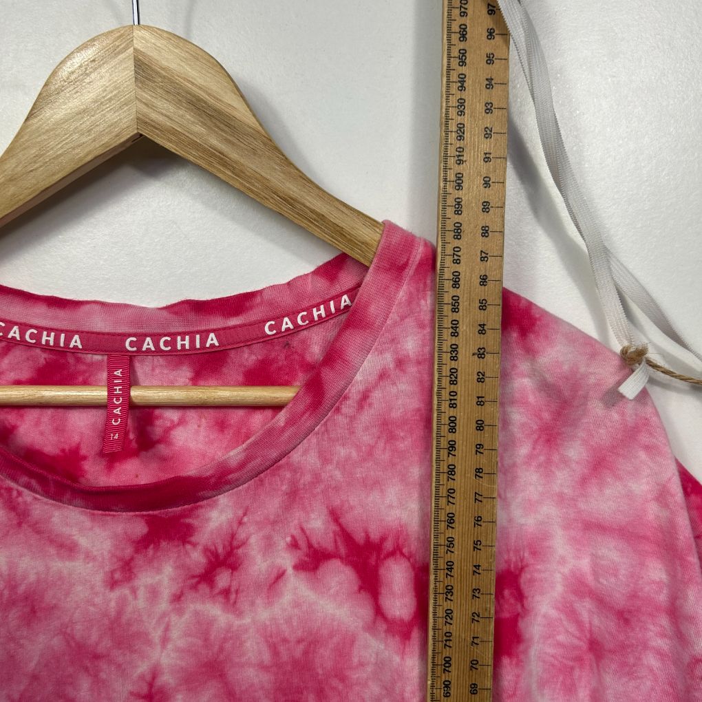 Pink tie dye t-shirt front view with measurement