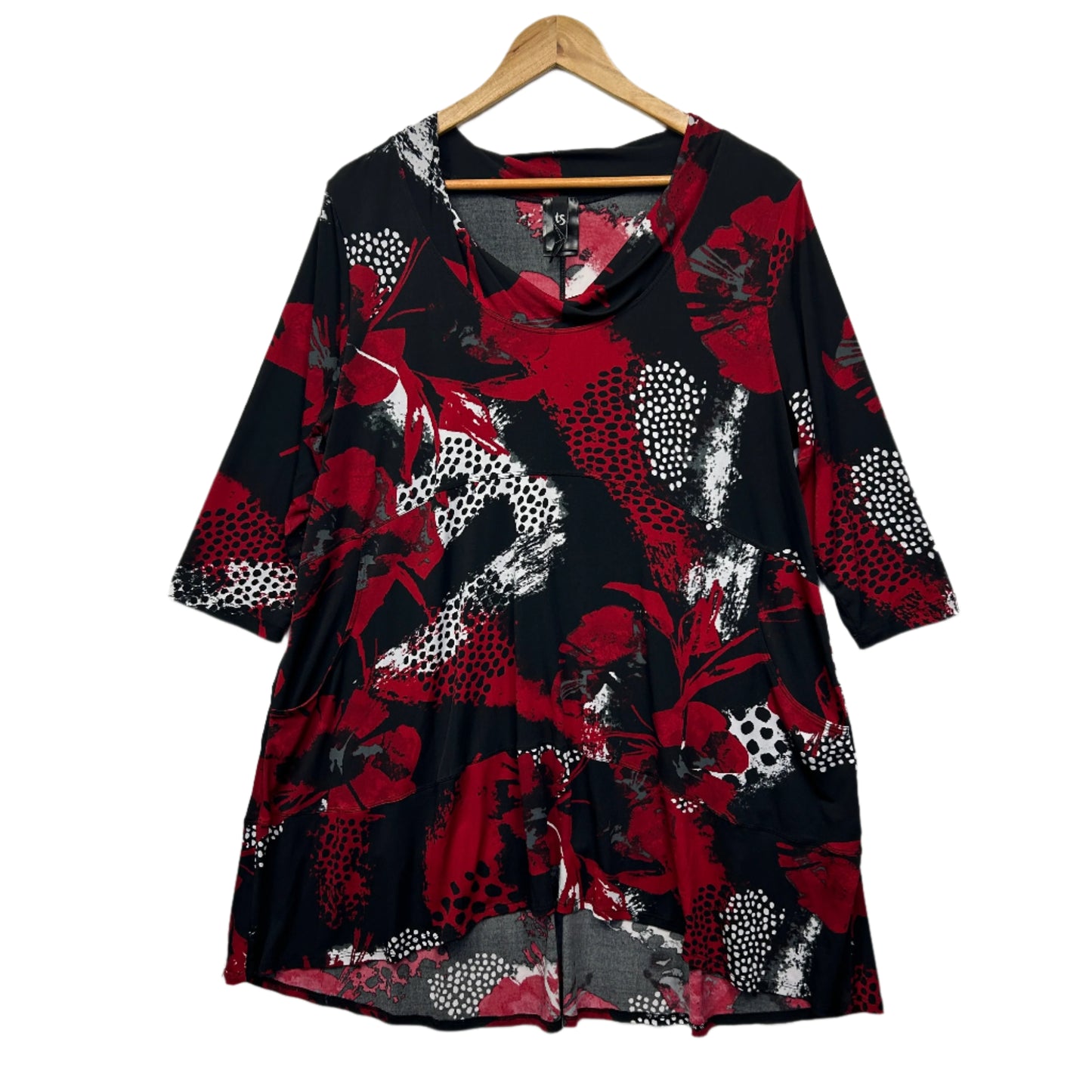 Taking Shape Top Size 14 XS Plus Short Sleeve Multicoloured