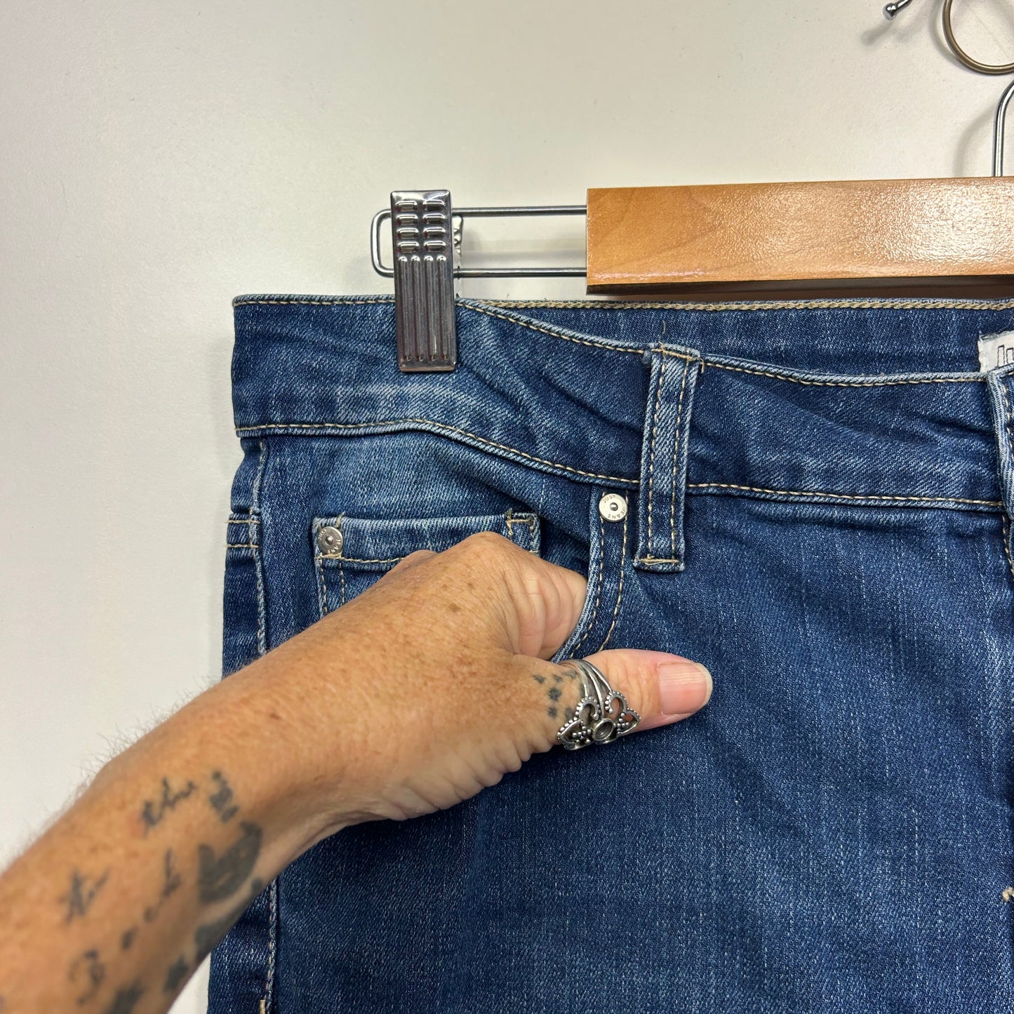 Just Jeans Shorts Size 14 Cut Off Raw Hem