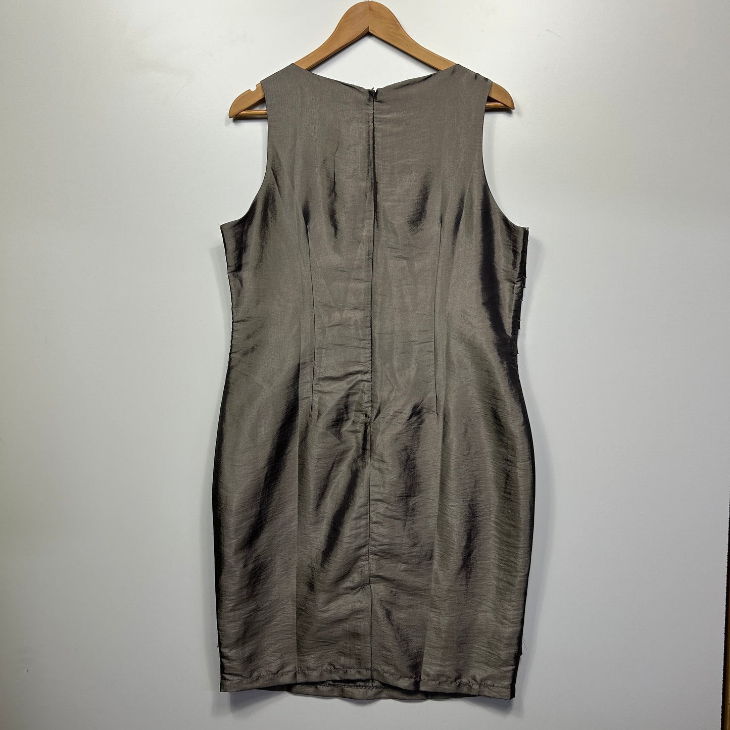 Queenspark Dress Size 14 Sleeveless Evening Cocktail