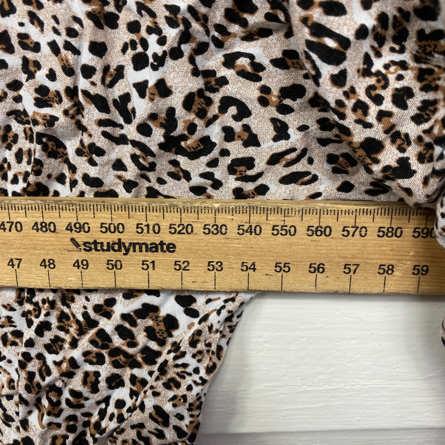 Silver Wishes Top Size 14 Button Up Animal Print Long Sleeve