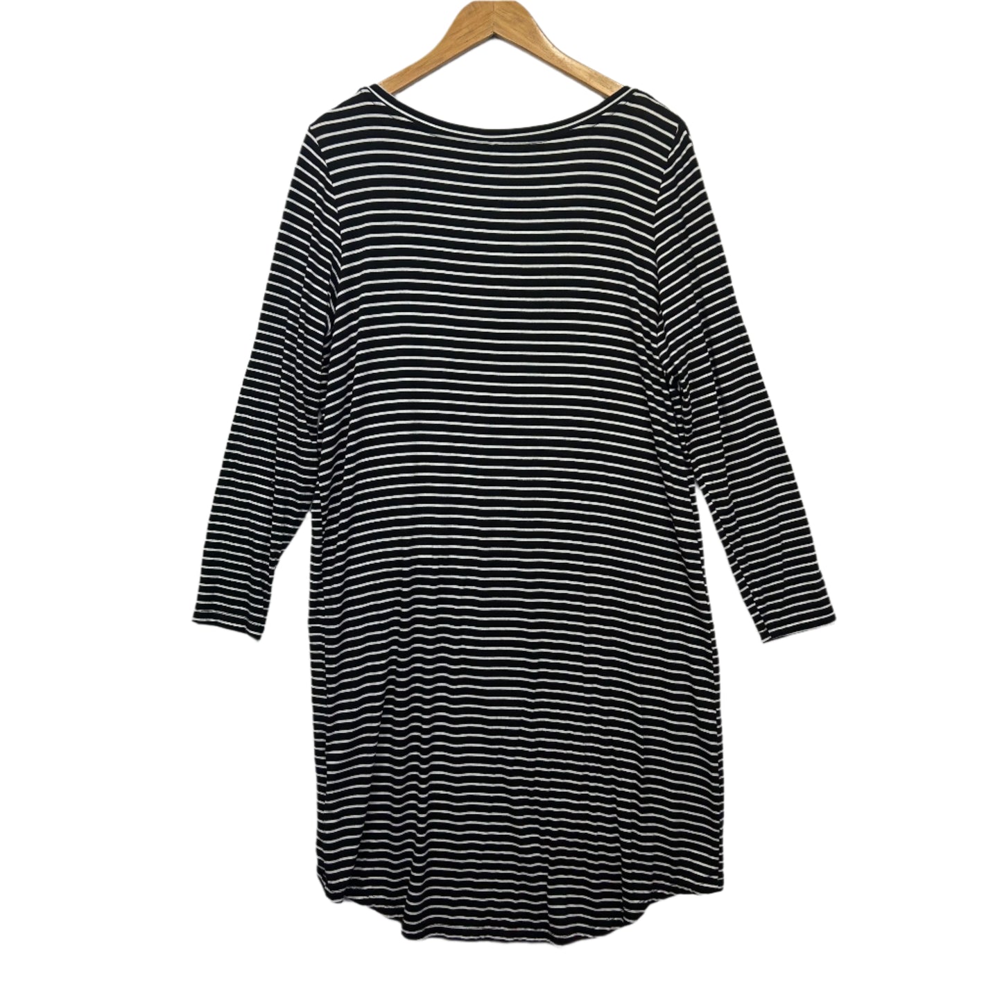Crossroads Top Size 16 XL Black White Striped Casual Viscose Blend