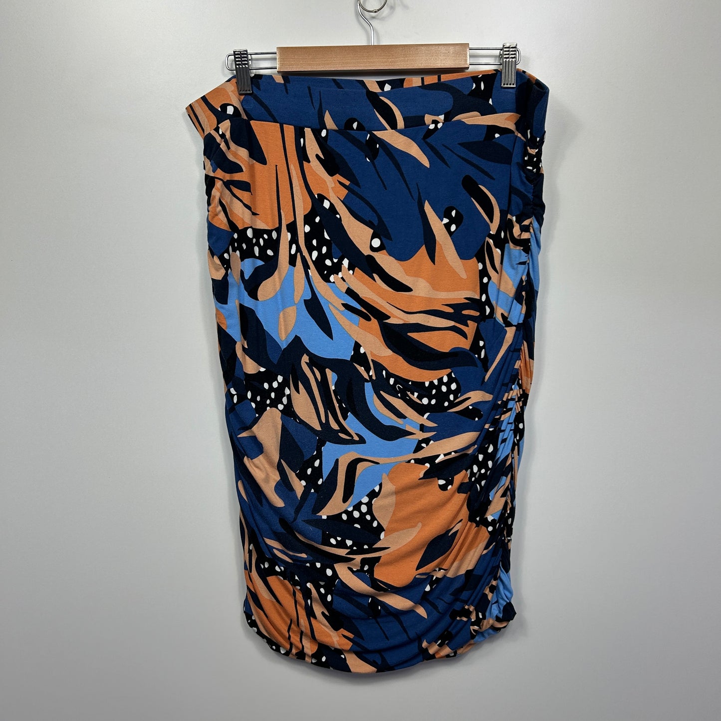 PQ Collection Skirt Curve Size 18 20 22 Multicoloured Midi Length