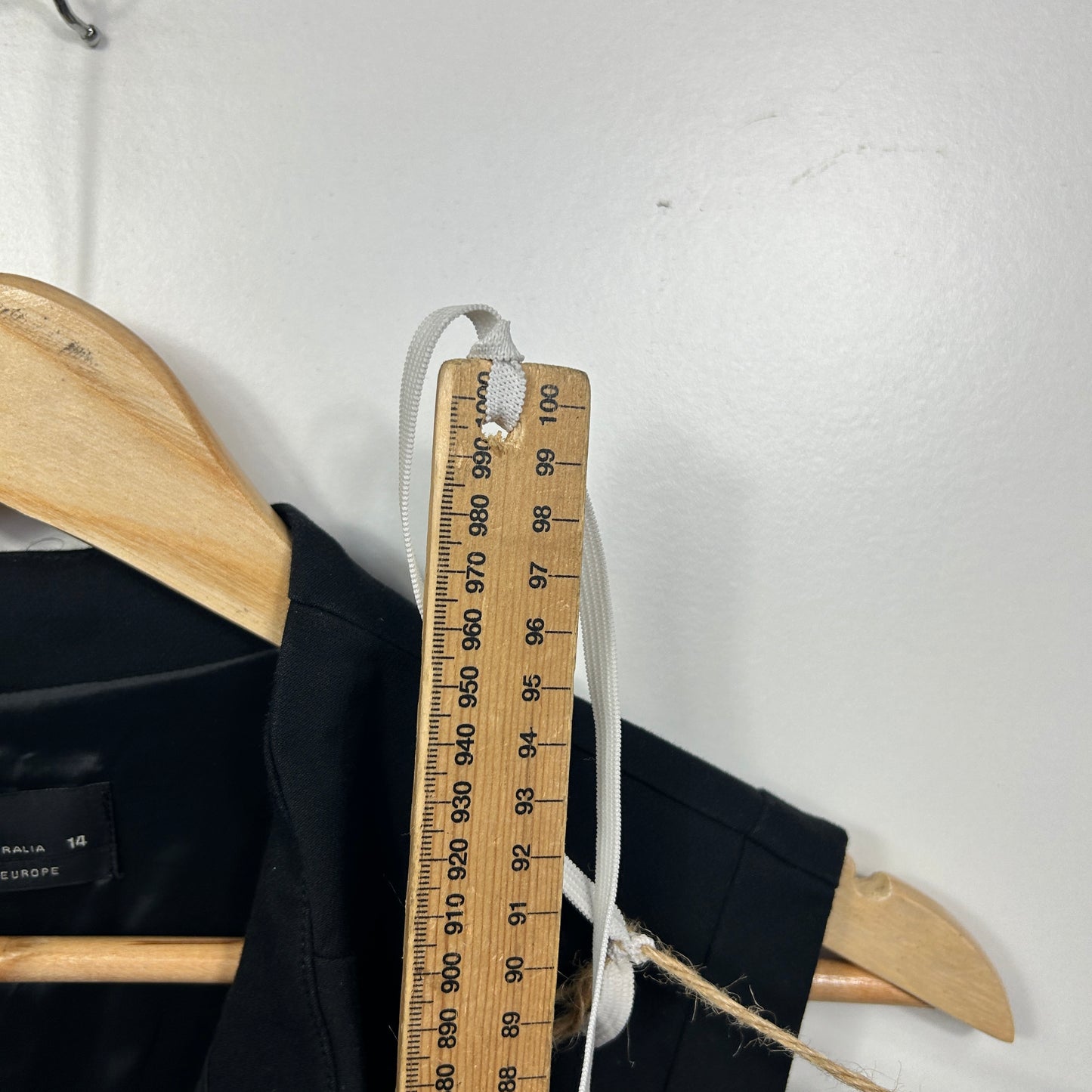 Cue Black Sleeveless Dress - Size 14