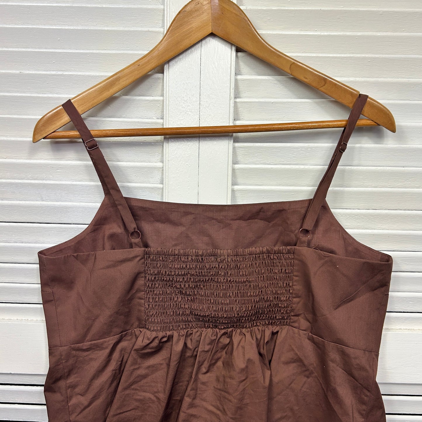 Forever New Top Size 14 Chocolate Sleeveless Cropped