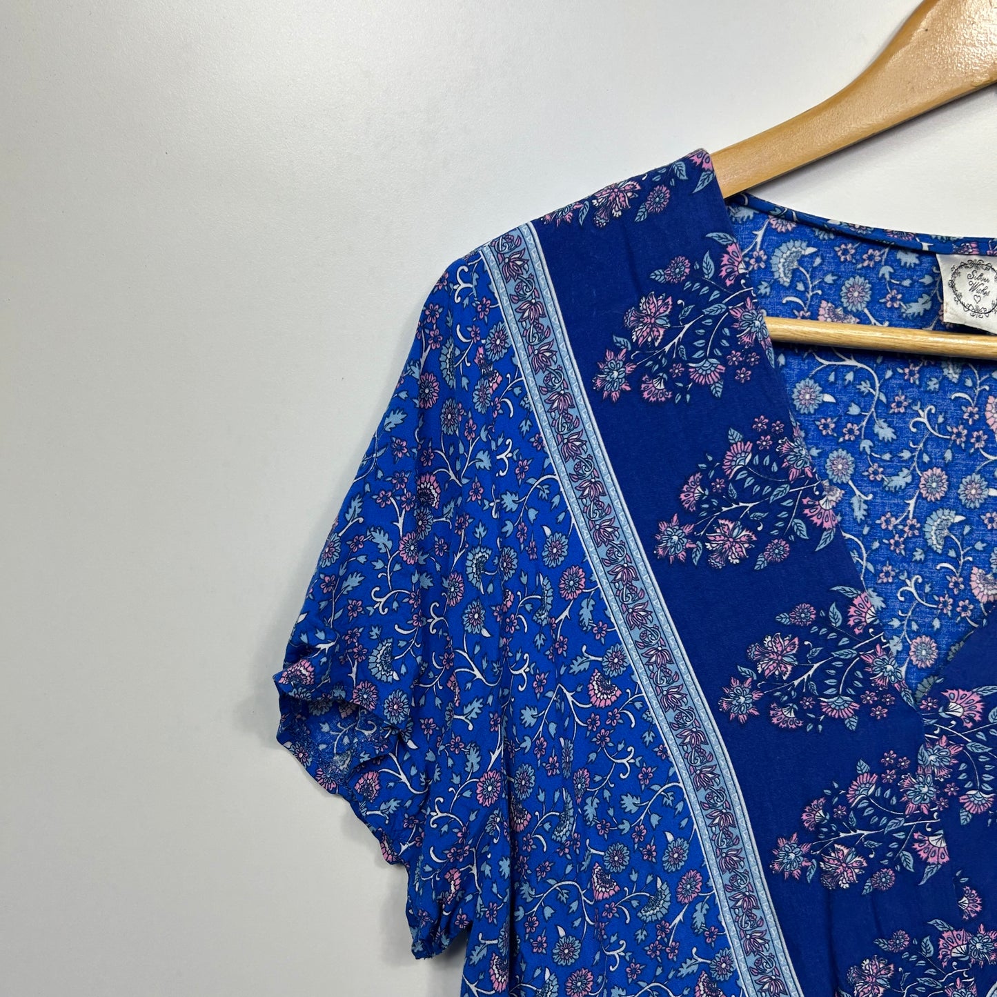 Silver Wishes Dress Size 14 Boho Floral Blue Short Sleeve Rayon