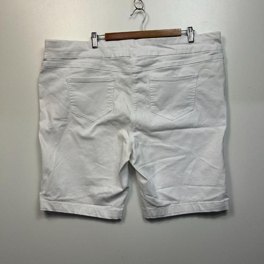 Millers White Cotton Shorts - Size 22