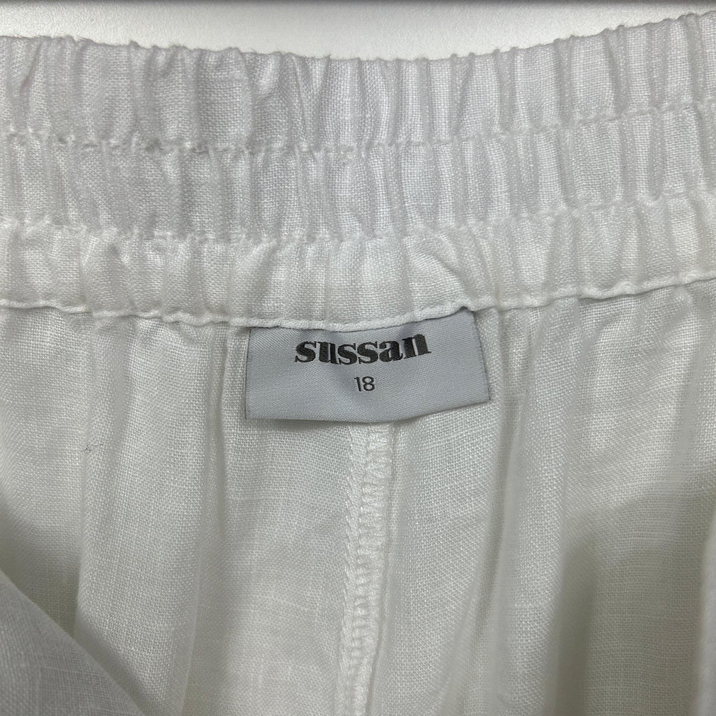 Sussan Linen Pants Size 18 White Pockets