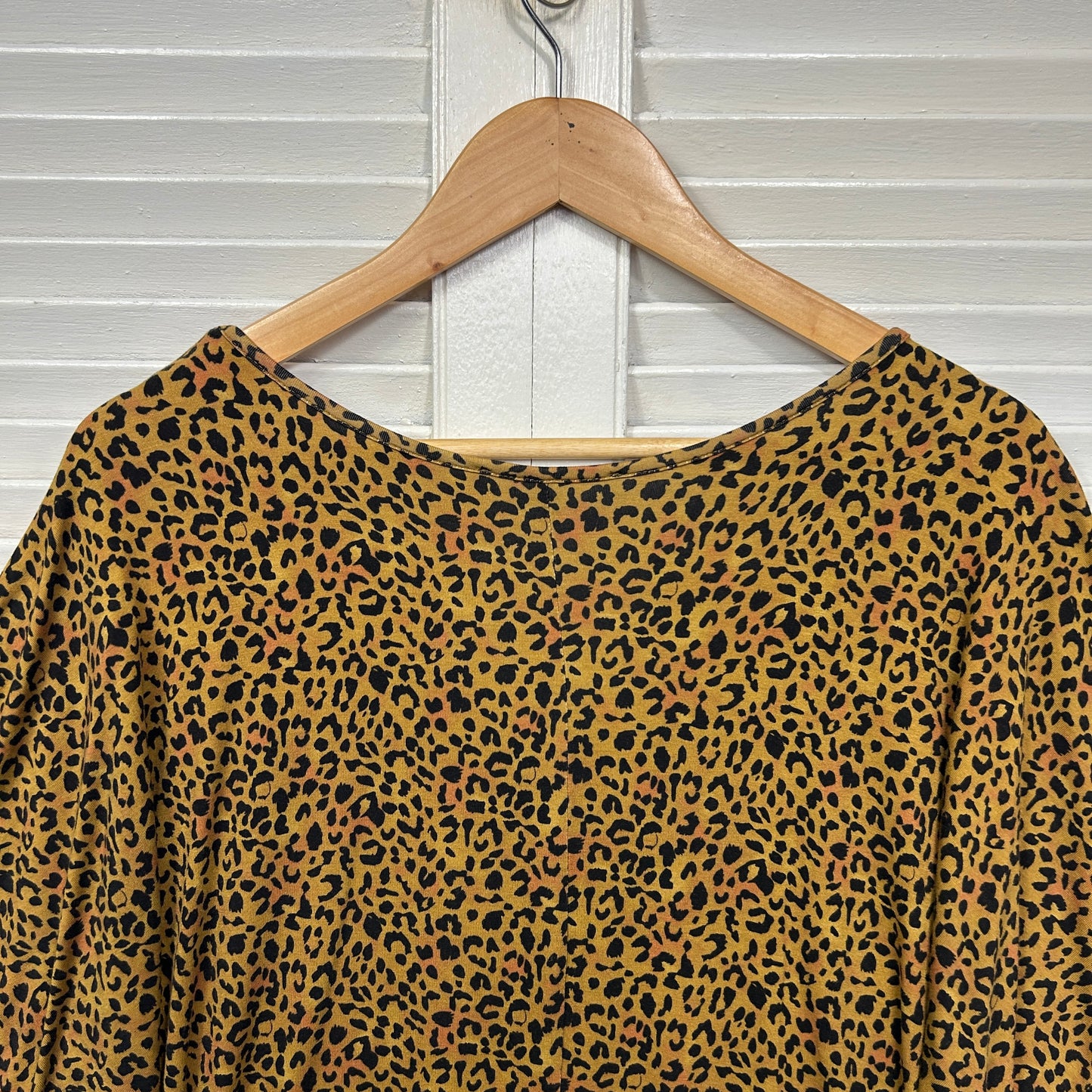 Betty Basics Top Size 14 Short Sleeve Animal Print