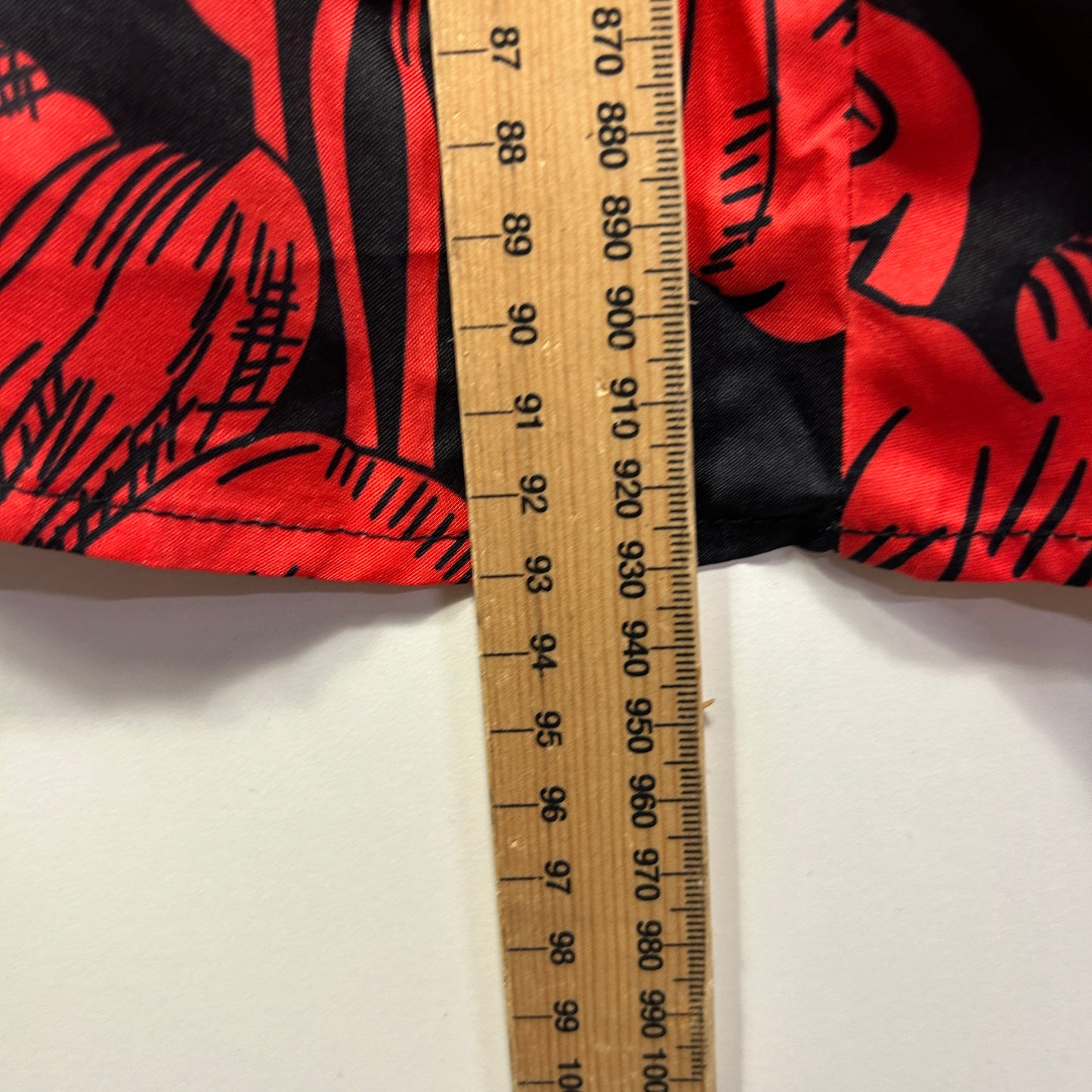 Shein Curve Top Size 18 20 Black Red Floral Asymmetric Hem Bell Sleeve