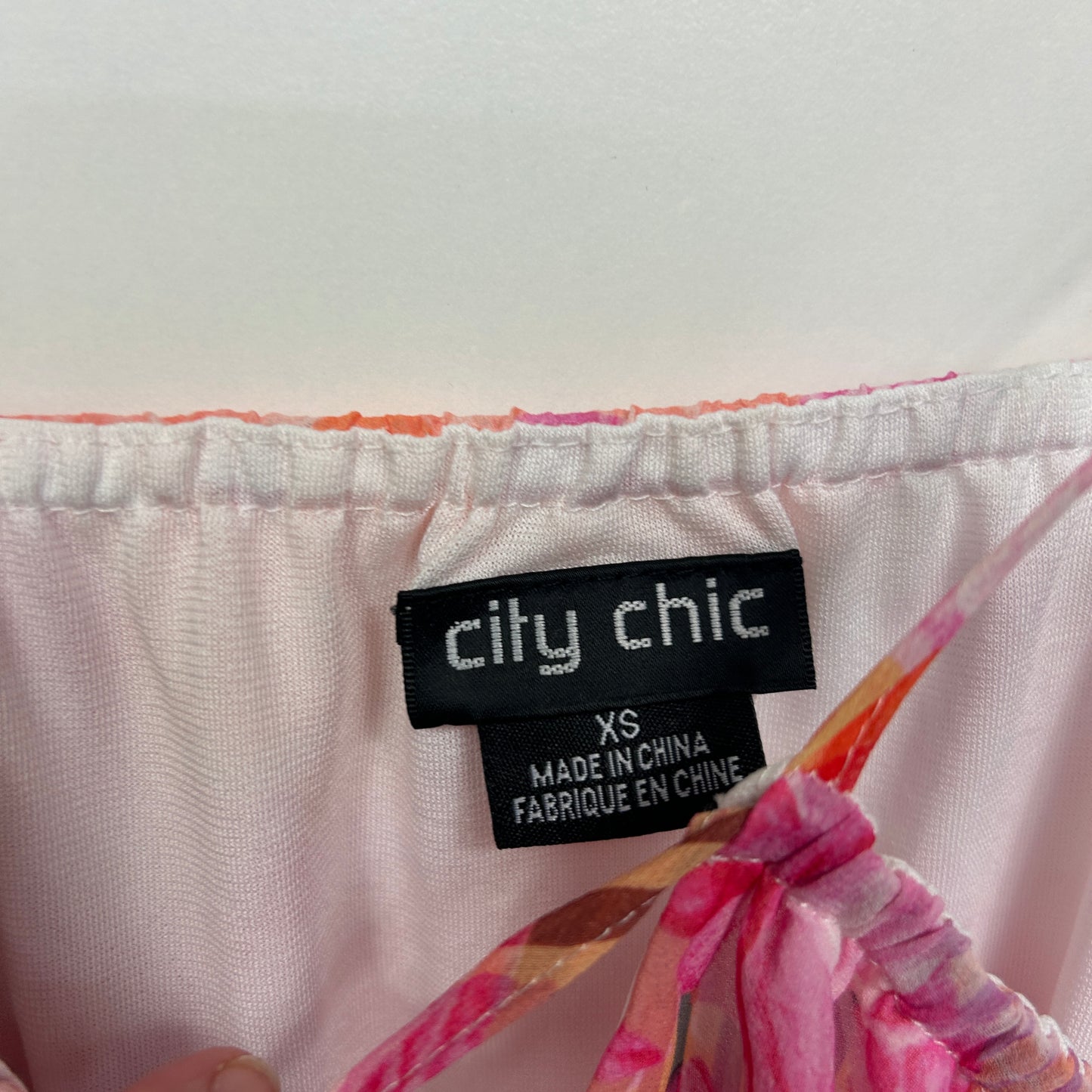 City Chic Top Size 14 XS Plus Floral Cold Shoulder Sleeve Pleated Pink Cut Out