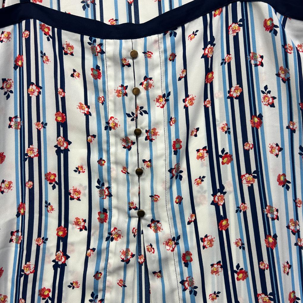 City Chic Blue Floral Top - Size 18