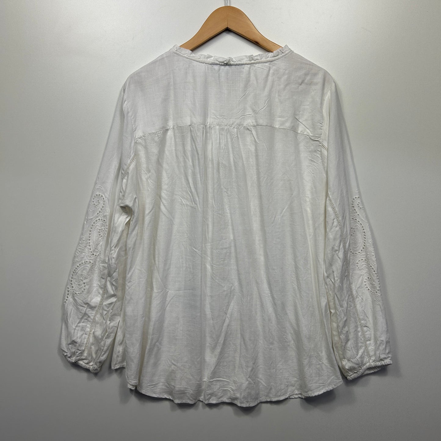 Autograph Top Size 18 White Long Sleeve Viscose