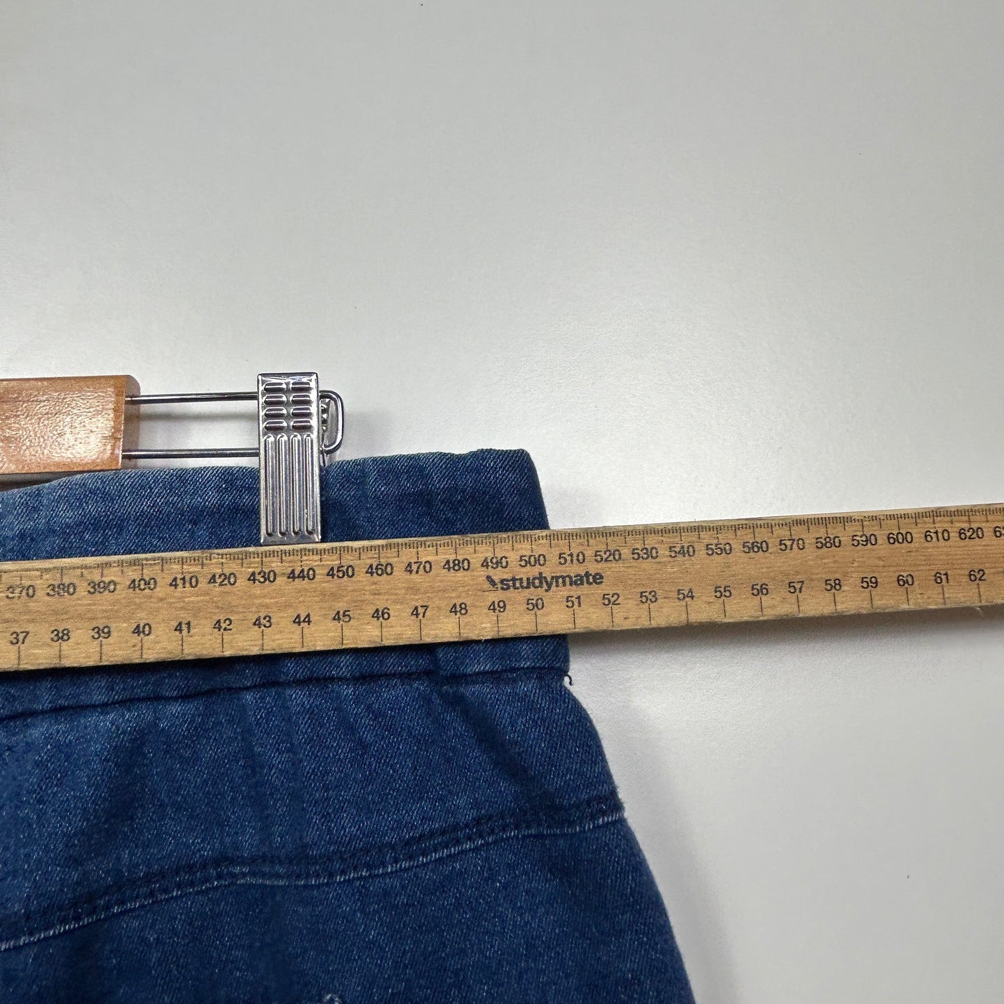 Breakers Navy Capri Denim Pants - Size 18