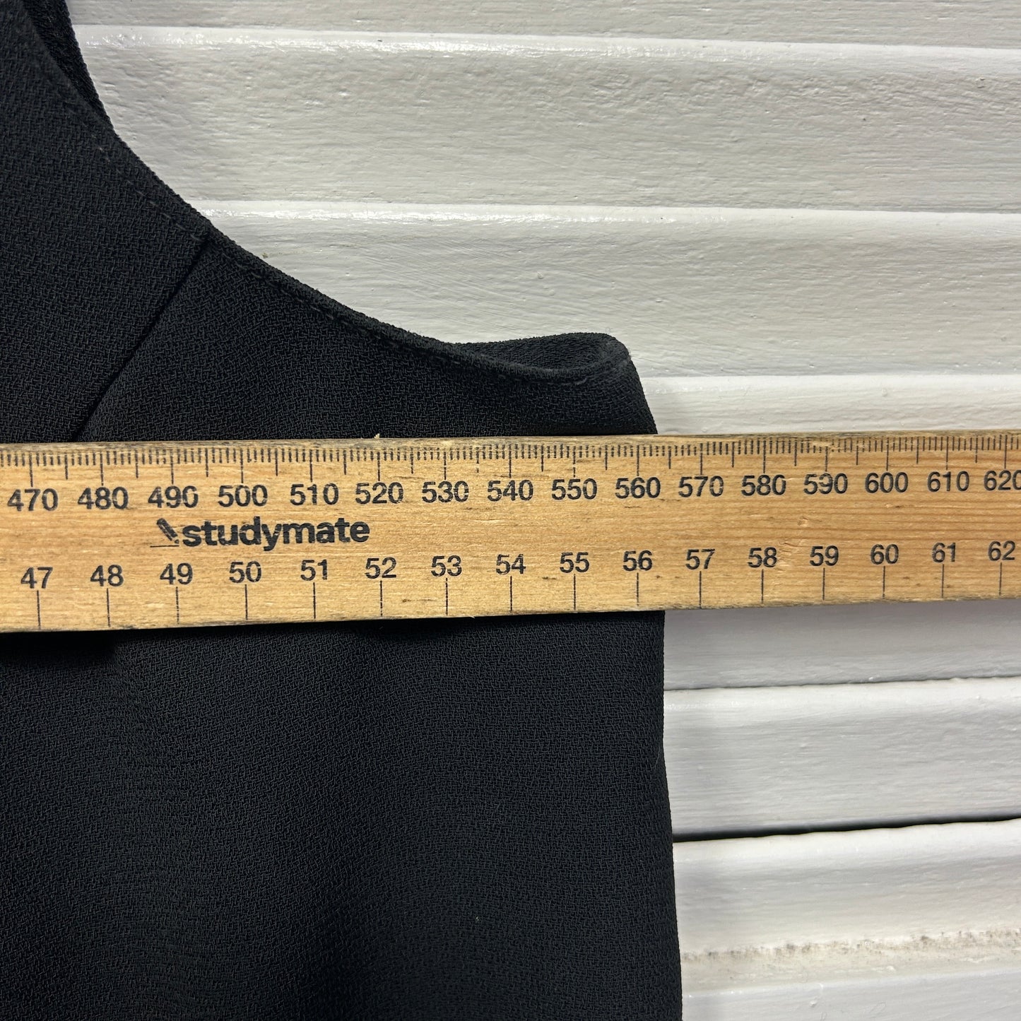 Liz Davernport Top Size 16 Black Sleeveless Made in Australia