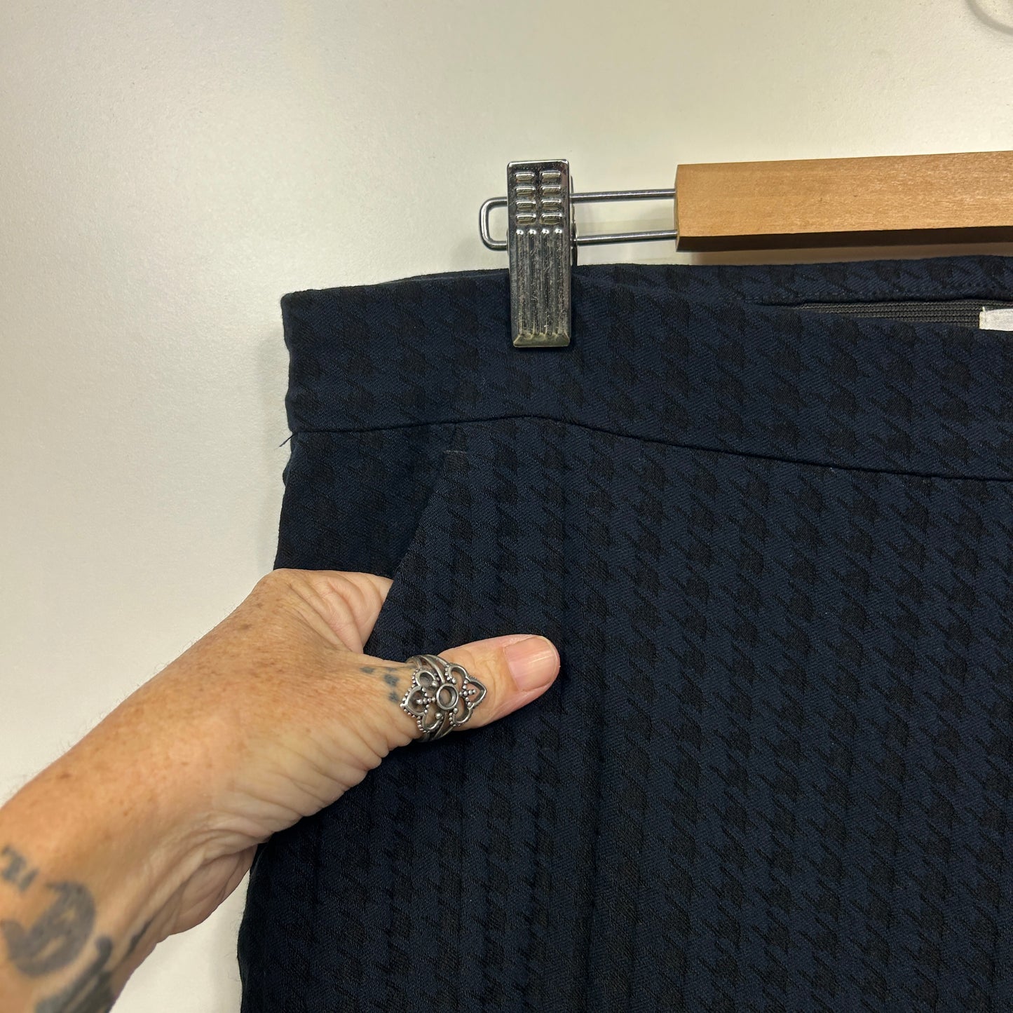 Preview Pants Size 16 Navy Black Houndstooth Check Pockets Pull On