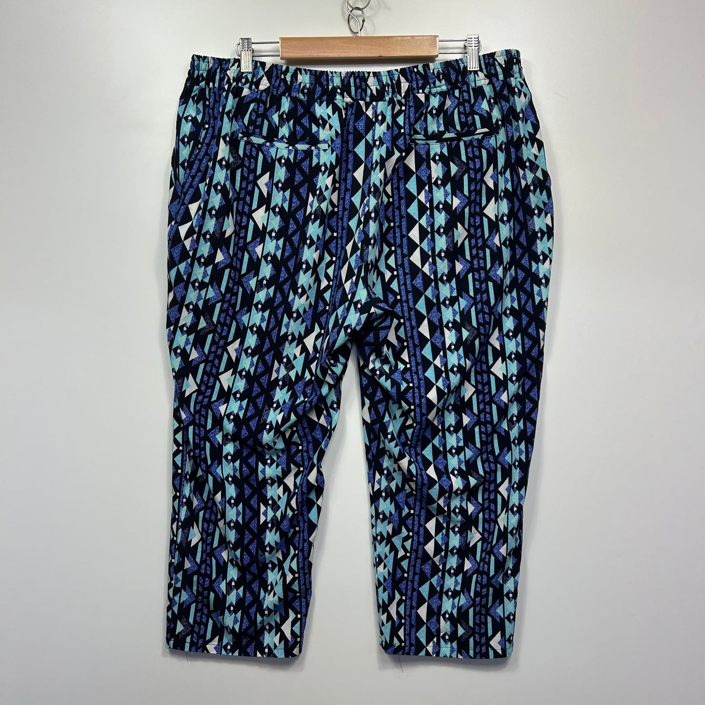 Sussan Pants Size 18 Blue Aztec Print Pockets