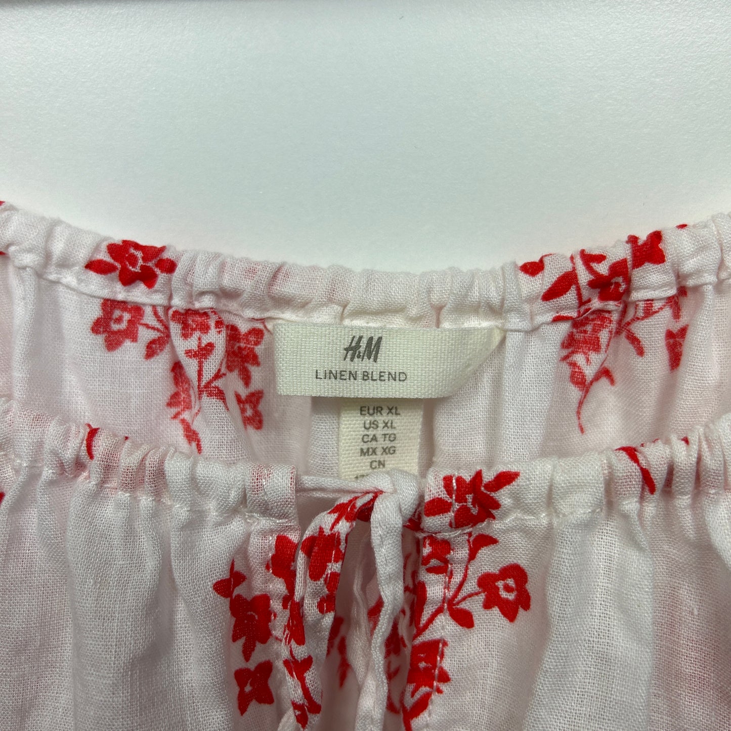 H&M Crop Top Size 14 16 Red White Floral Short Sleeve Linen Blend