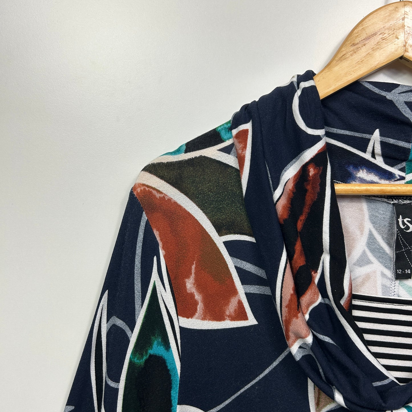 Taking Shape Top Size 12 14 Multicoloured Long Sleeve