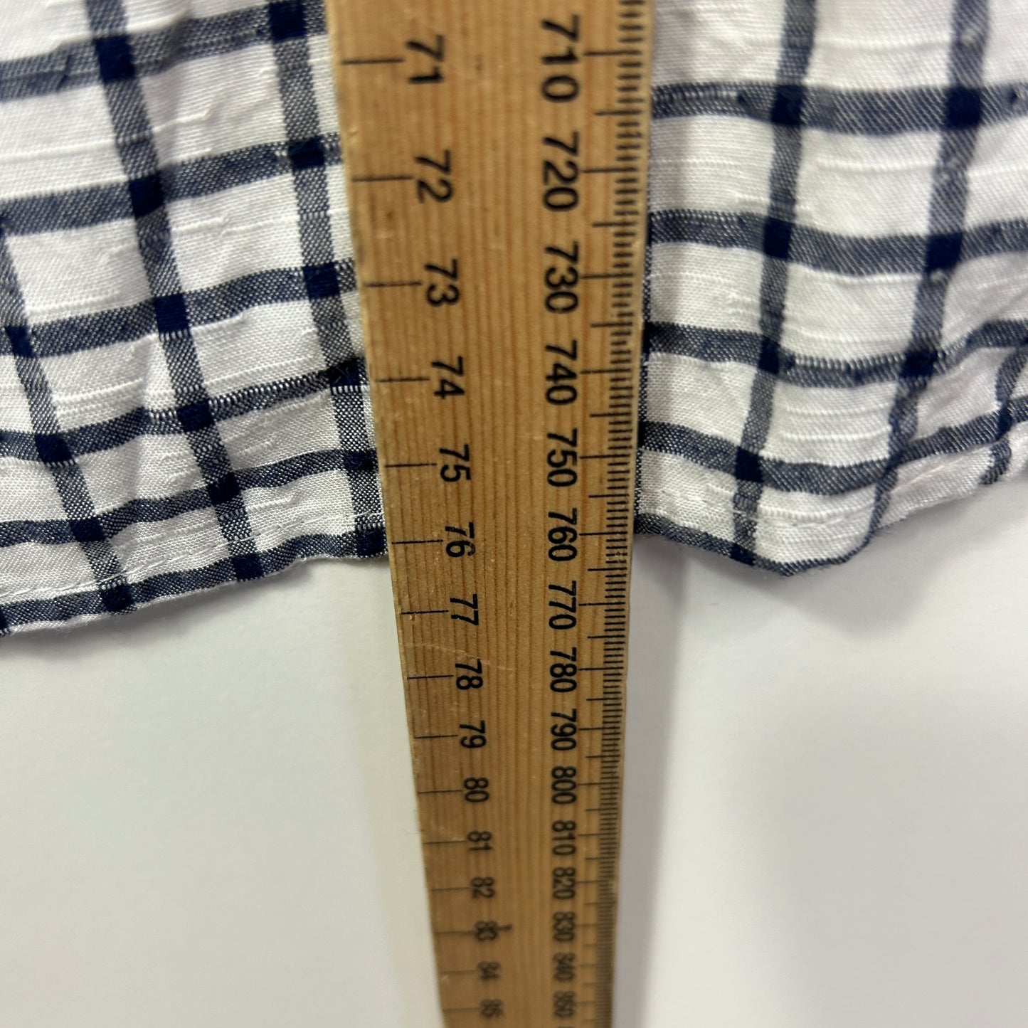Anko Curve Top SIze 22 White Check Roll Tab Sleeve Viscose