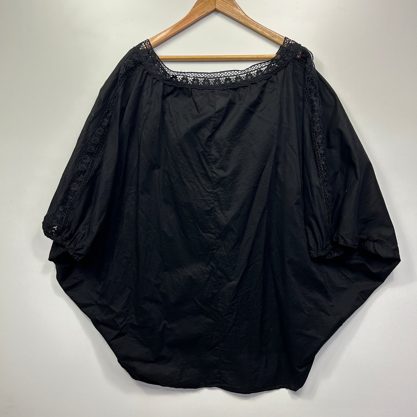 Khoko Plus Top Size 22 24 Black Crochet Trim 100% Cotton