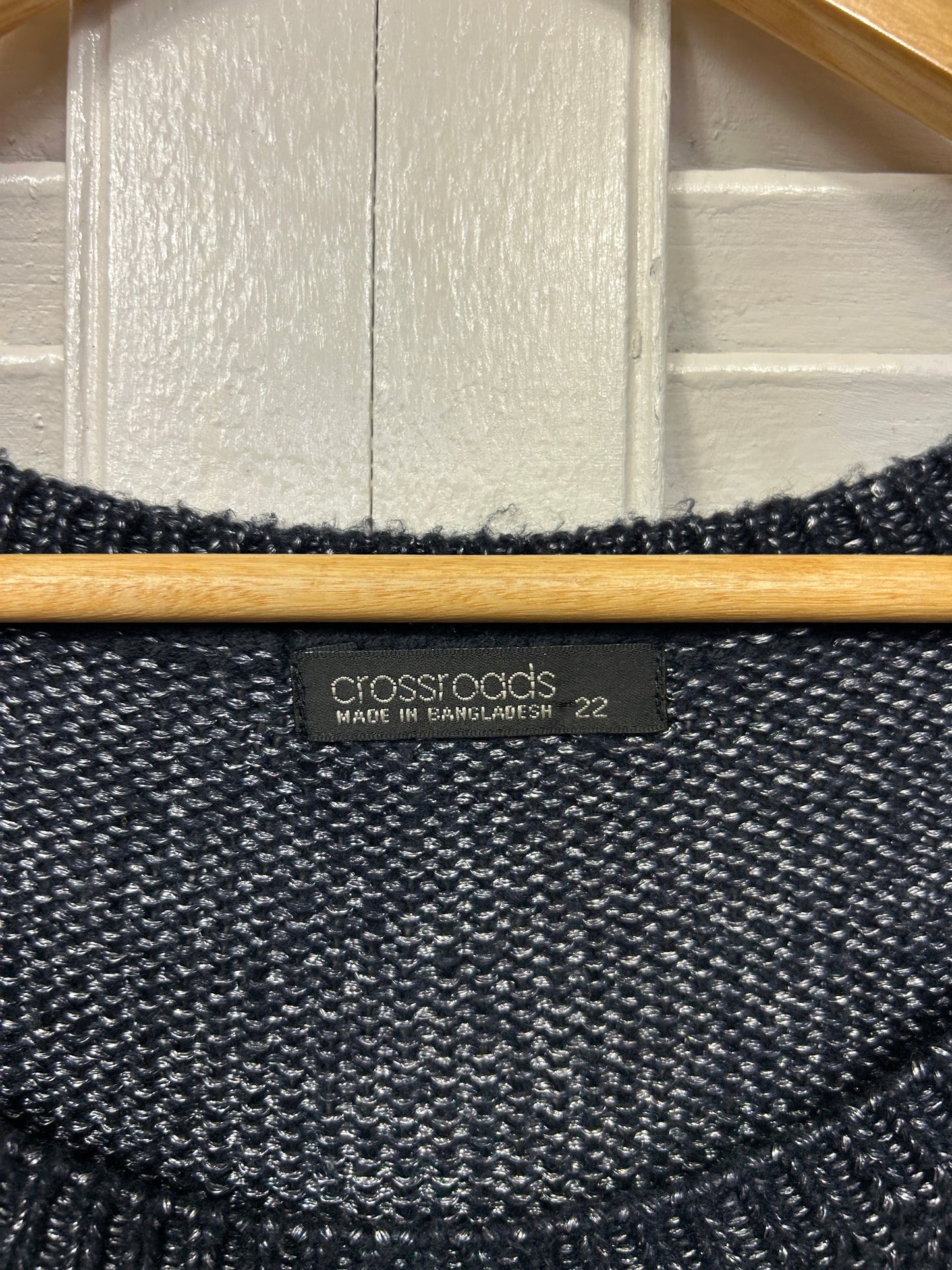 Crossroads Knit Top Jumper Size 22 Cold Shoulder Long Sleeve Metallic