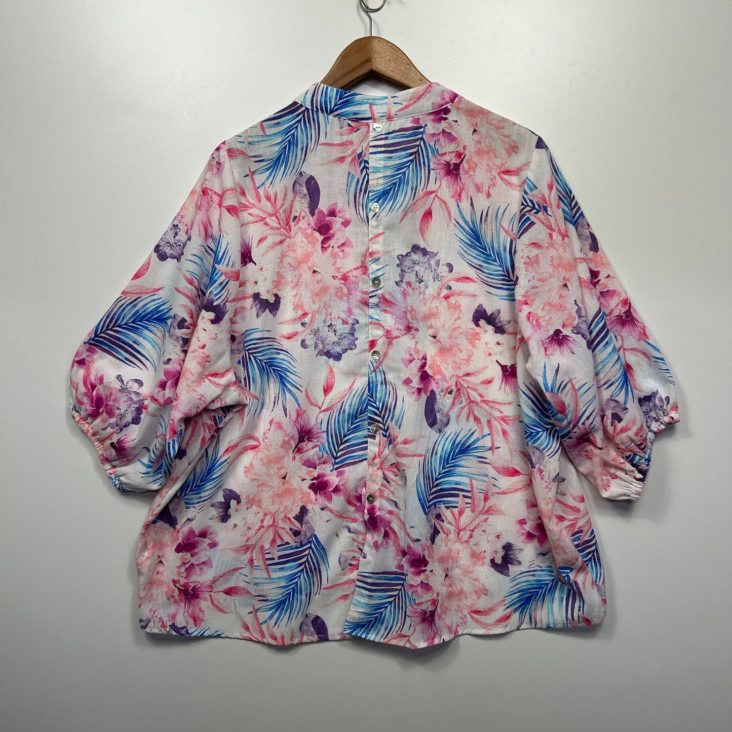 Katies Top Size 18 Floral 3/4 Sleeve Multicoloured Button Up