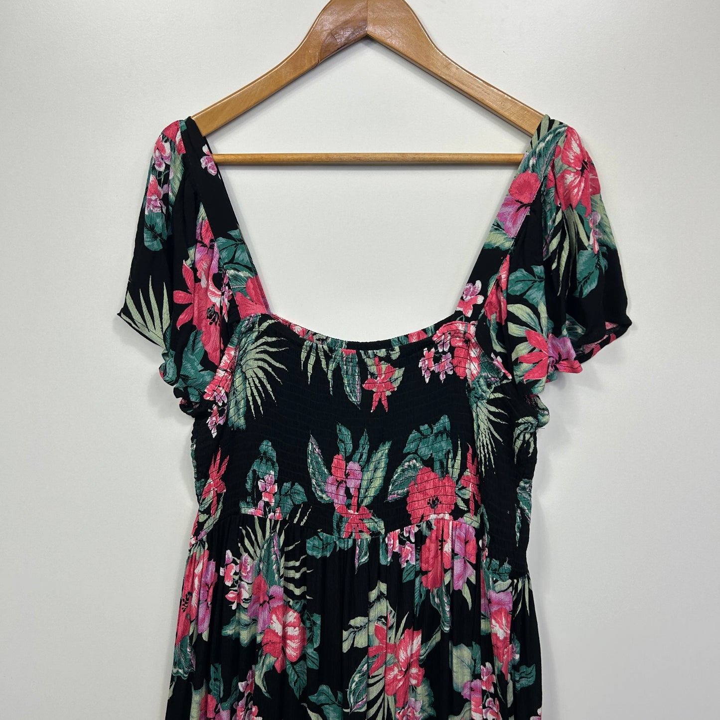 Maxi Dress Size 18 20 Black Floral Ruched Tiered Long Length Viscose