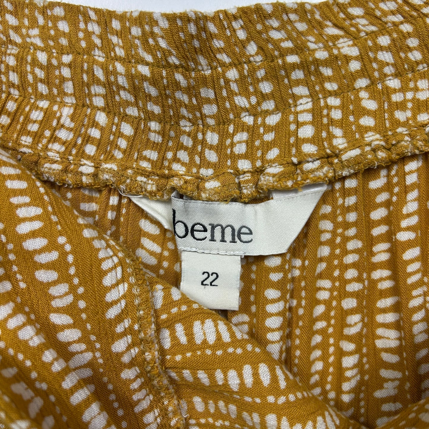 beme Cropped Pants Size 22 Mustard Pockets Viscose