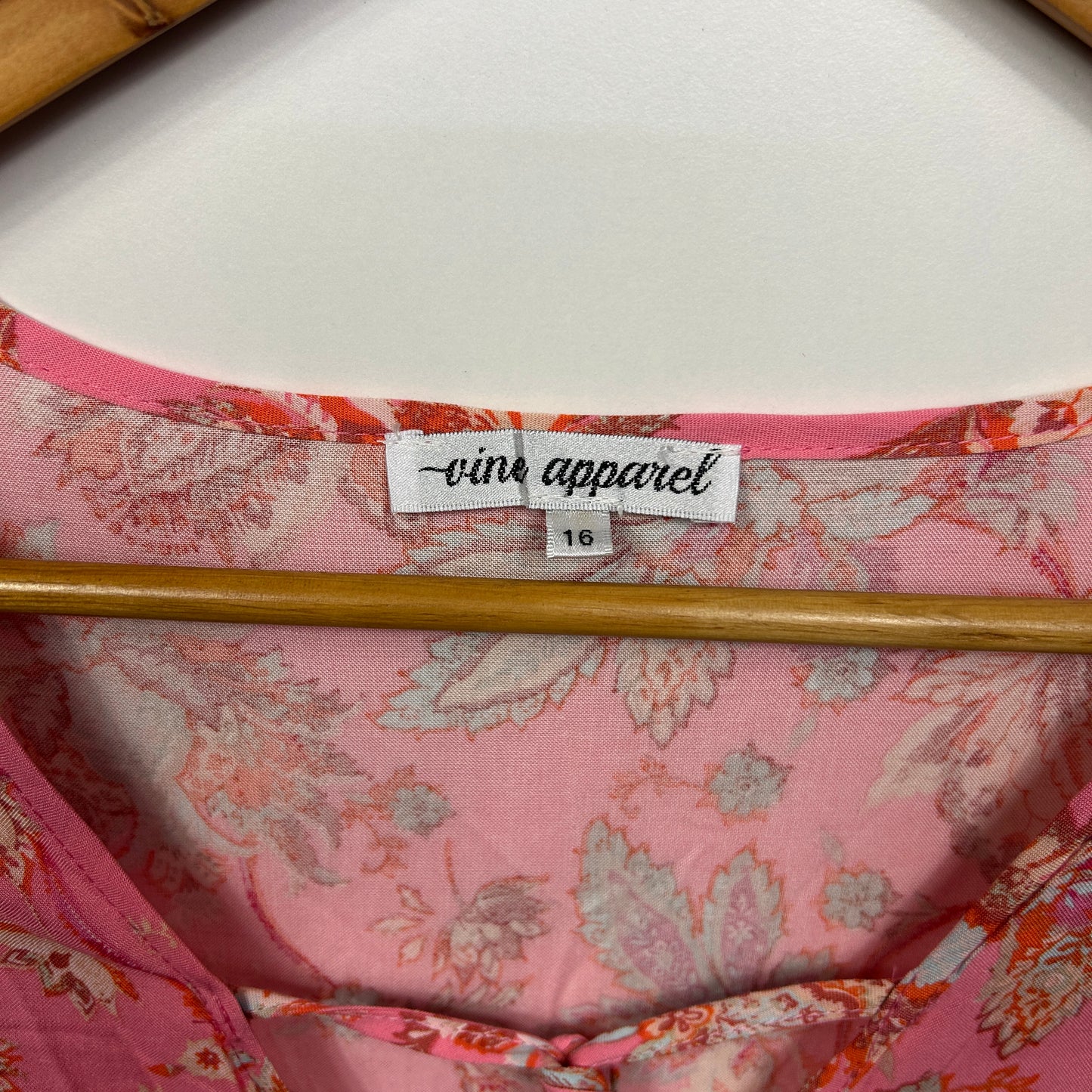 Vine Apparel Boho Dress Size 16 Pink Rayon Short Sleeve Pockets