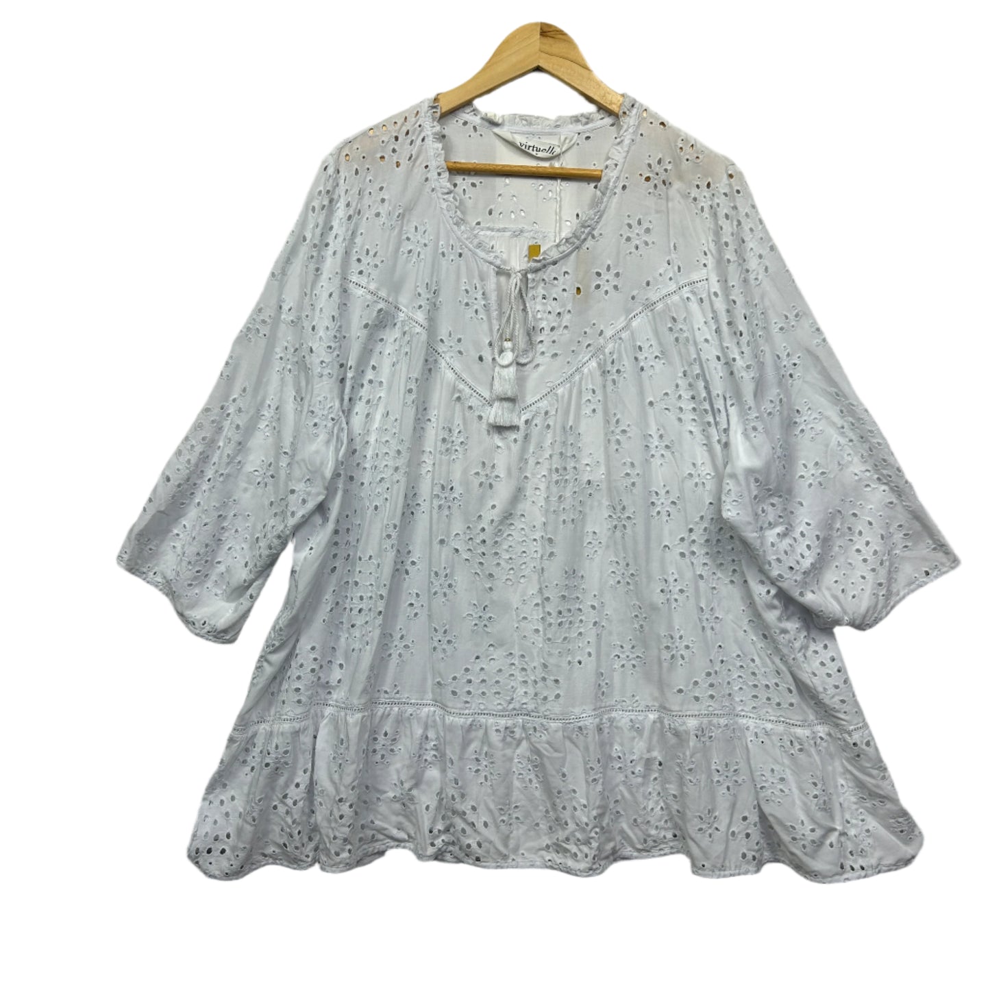 Virtuelle Top Size 24 White Broderie Top New