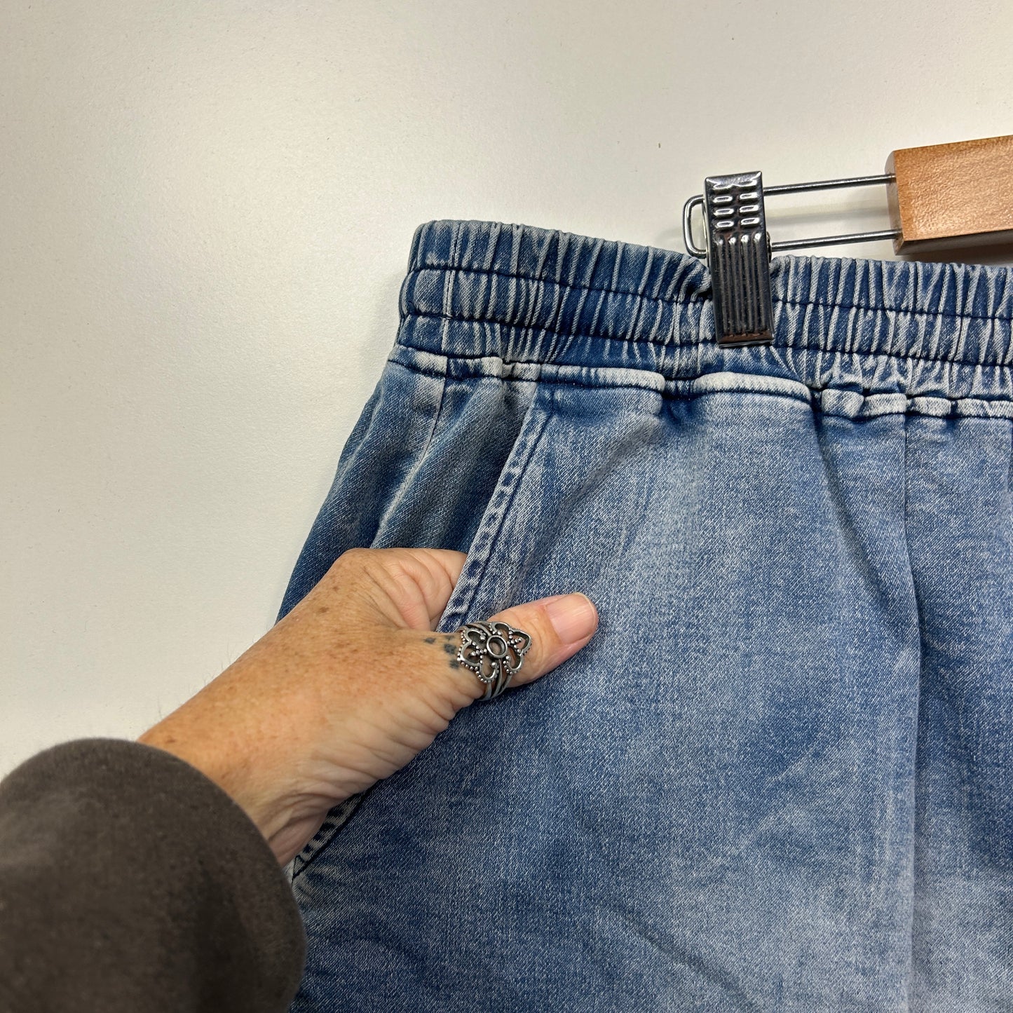 City Chic CCX Denim Shorts Size XL plus 22 24 Pockets Drawstring