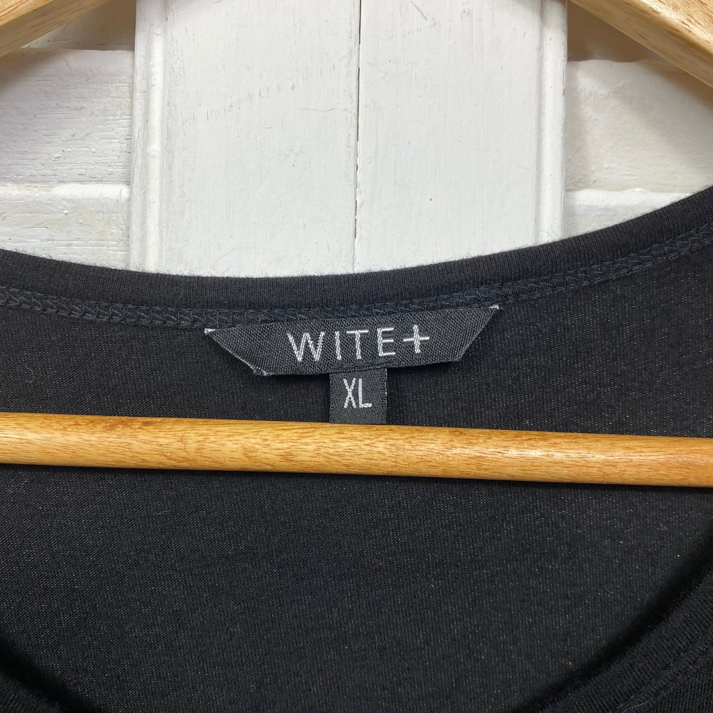 Wite + Top Size XL Black Long Lace Sleeve