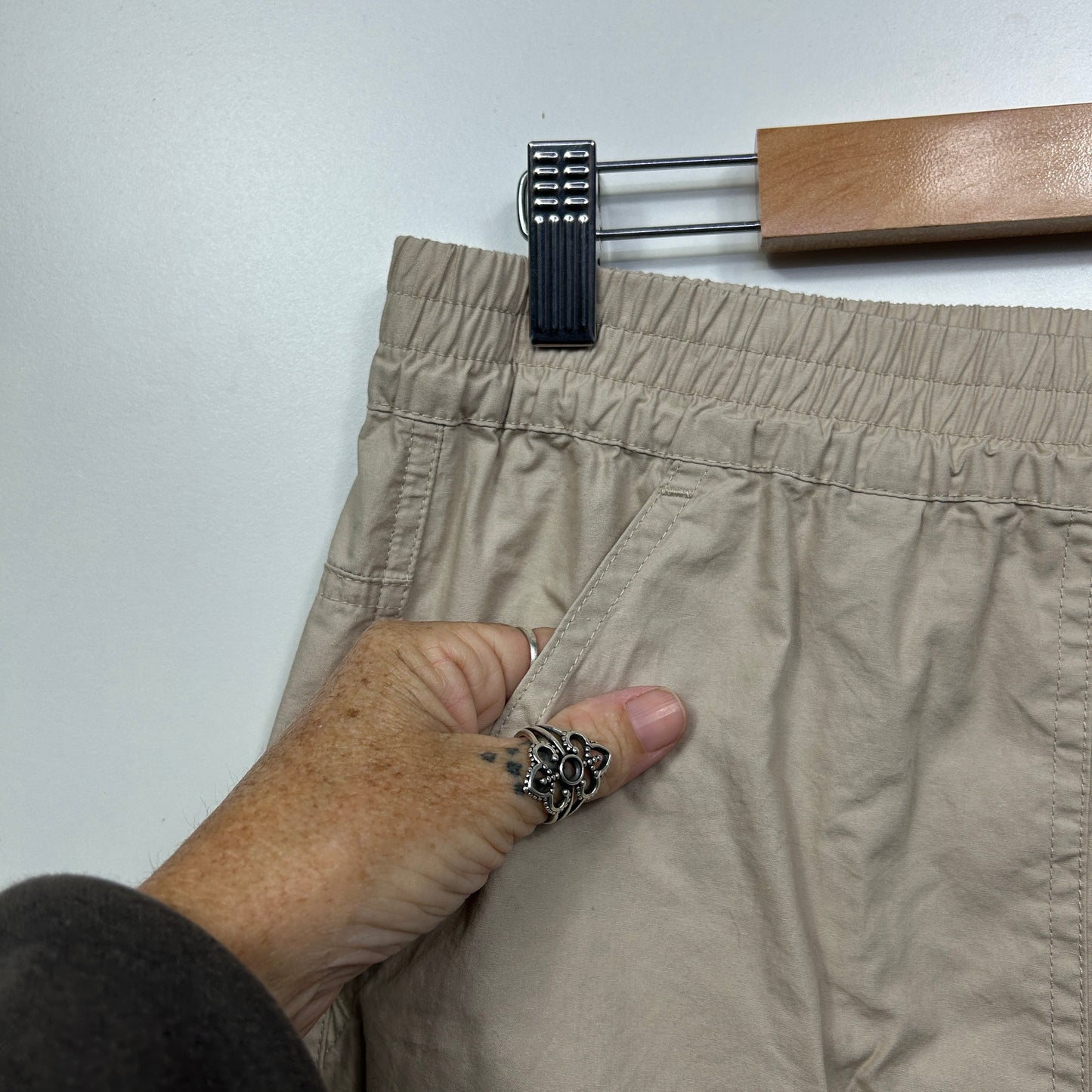 Anko Cotton Cargo Pants Size 14 Biege Pockets Elastic Waist