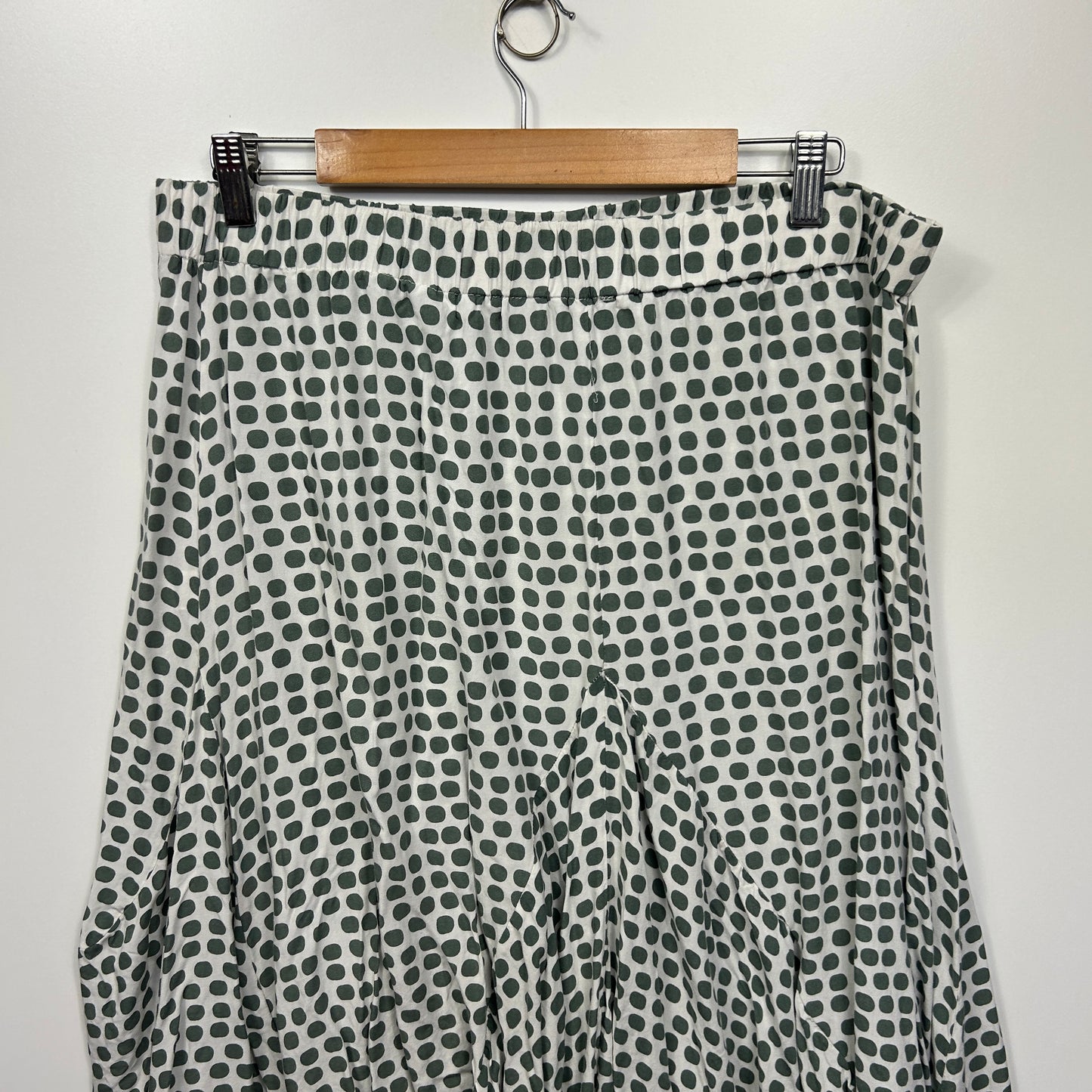 Boho Skirt Size Large? 14 16 Rayon Green White