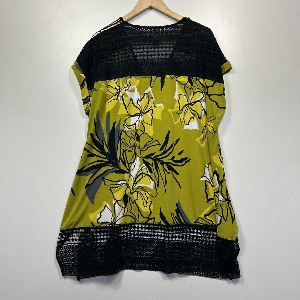 Taking Shape Black Olive Floral Top - Size 18/P
