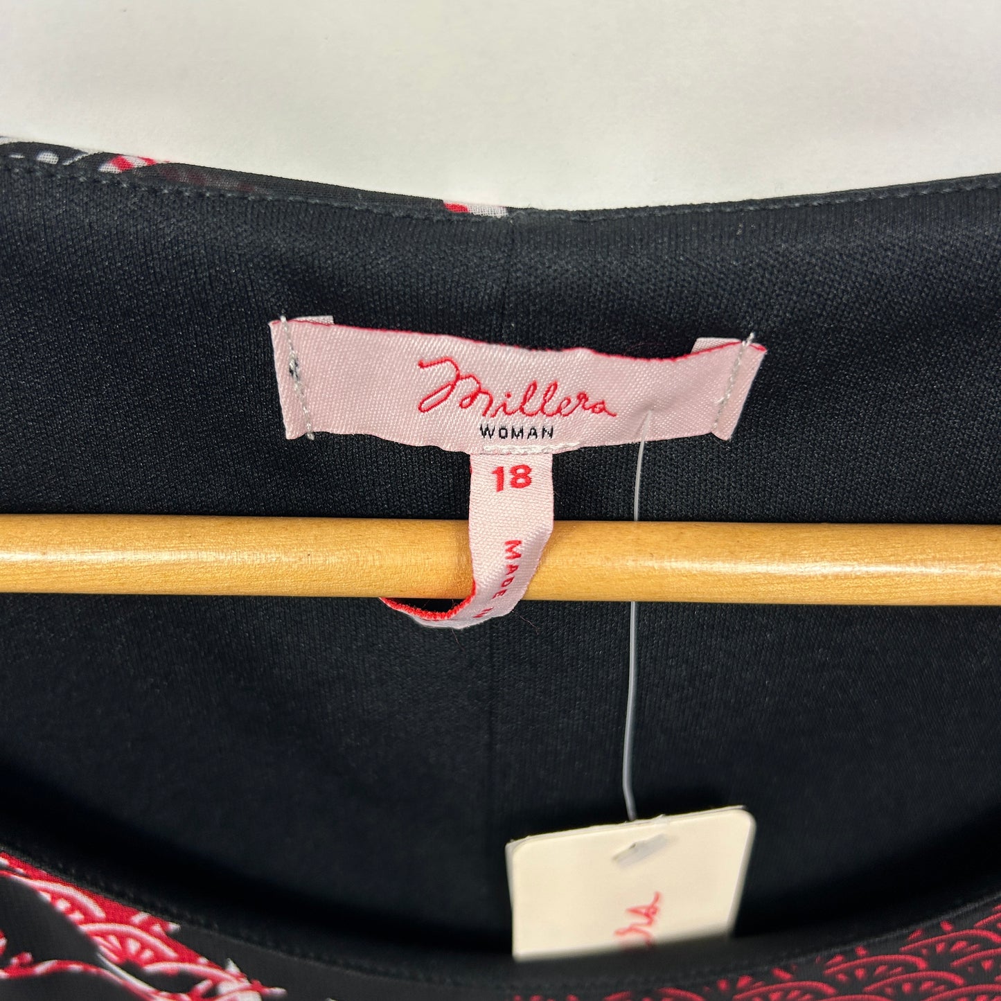 Millers Dress Size 18 Black Red Short Sleeve Oriental New