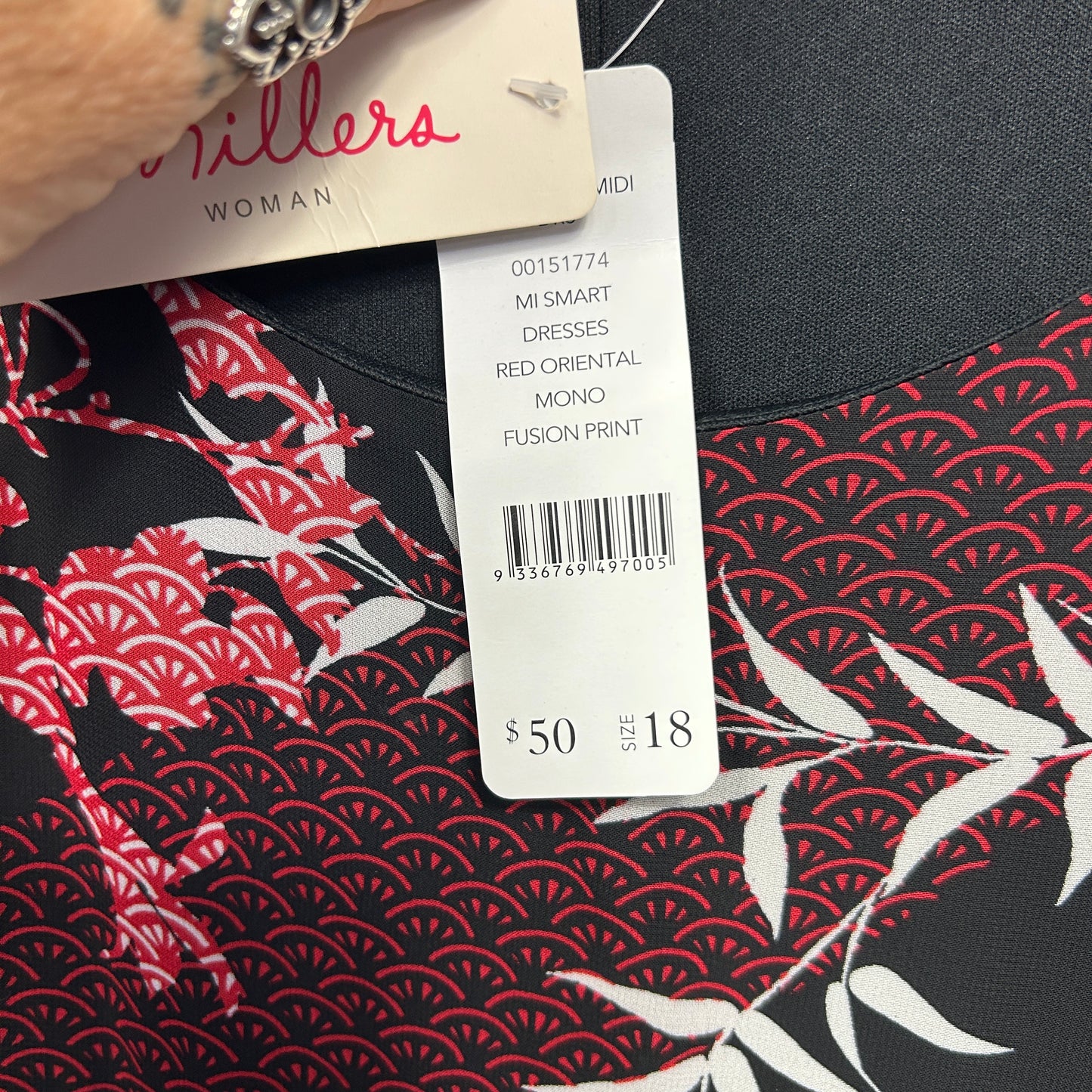 Millers Dress Size 18 Black Red Short Sleeve Oriental New