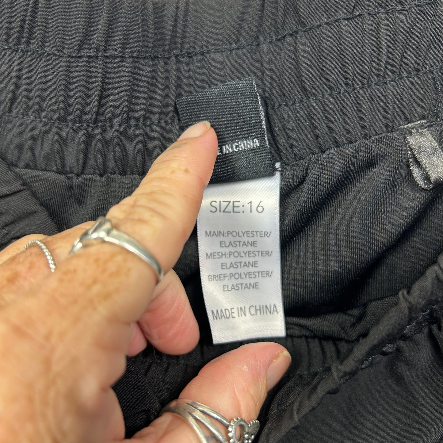 Michelle Bridges Running Shorts Size 16 Black Activewear