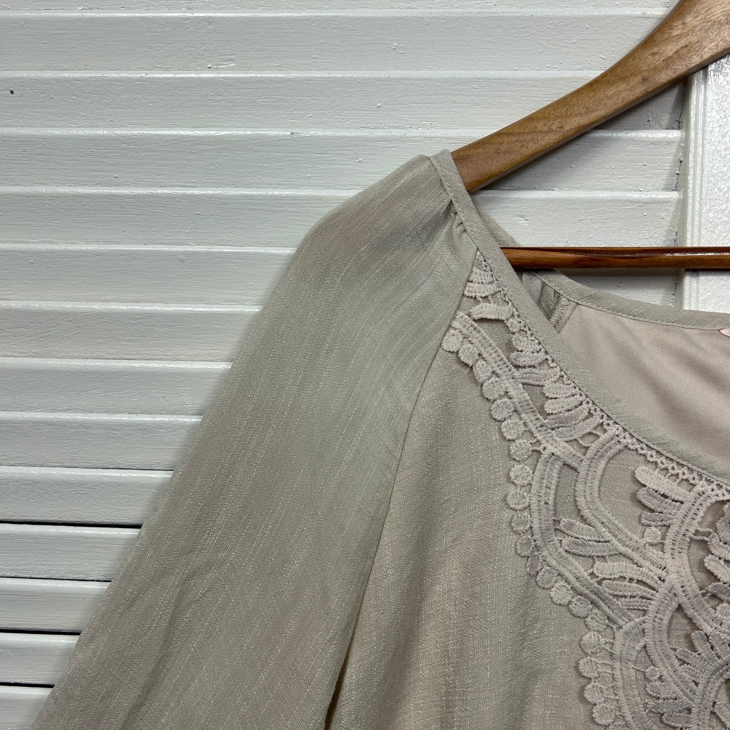 Millers Top Size 14 Beige Natural 3/4 Sleeve New