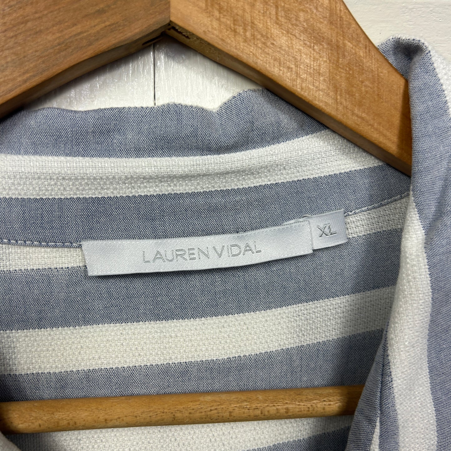 Luren Videl Top Size 16 XL Grey White Striped Button Up Viscose