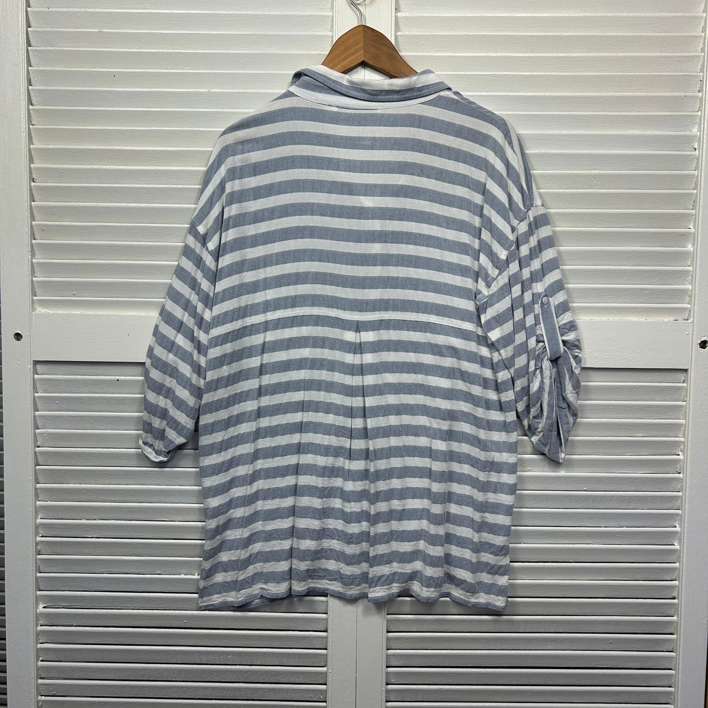 Luren Videl Top Size 16 XL Grey White Striped Button Up Viscose