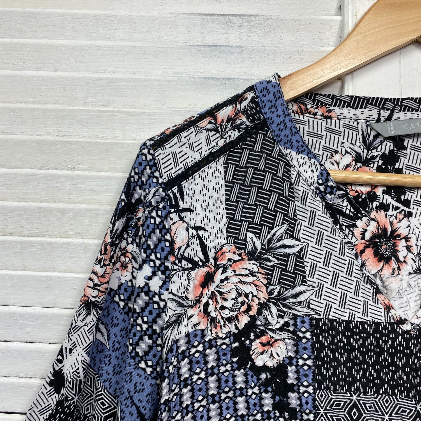 Katies Top Size 14 Patchwork Print 3/4 Sleeve