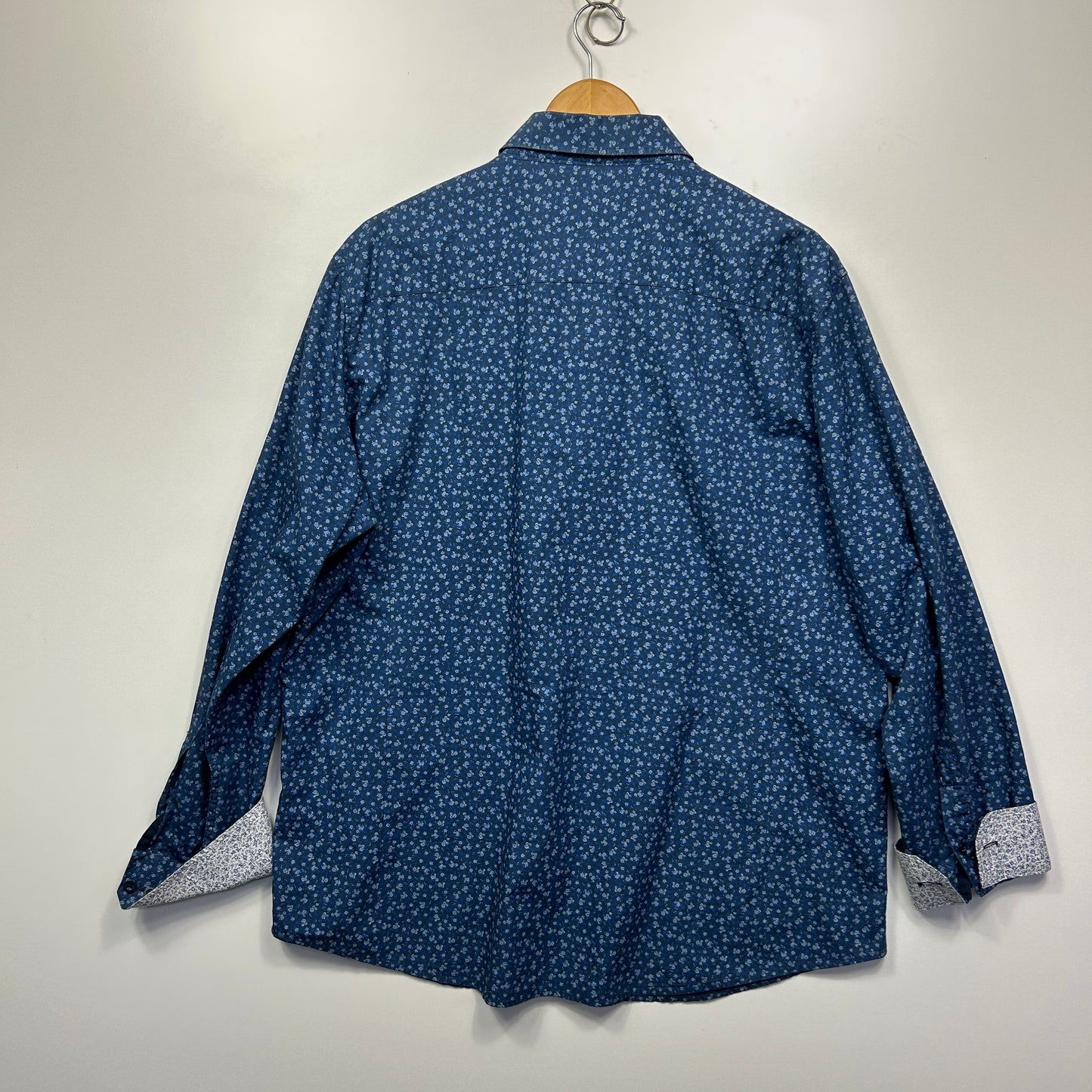 Johnny Bigg Shirt Size 2XL Blue Long Sleeve Floral