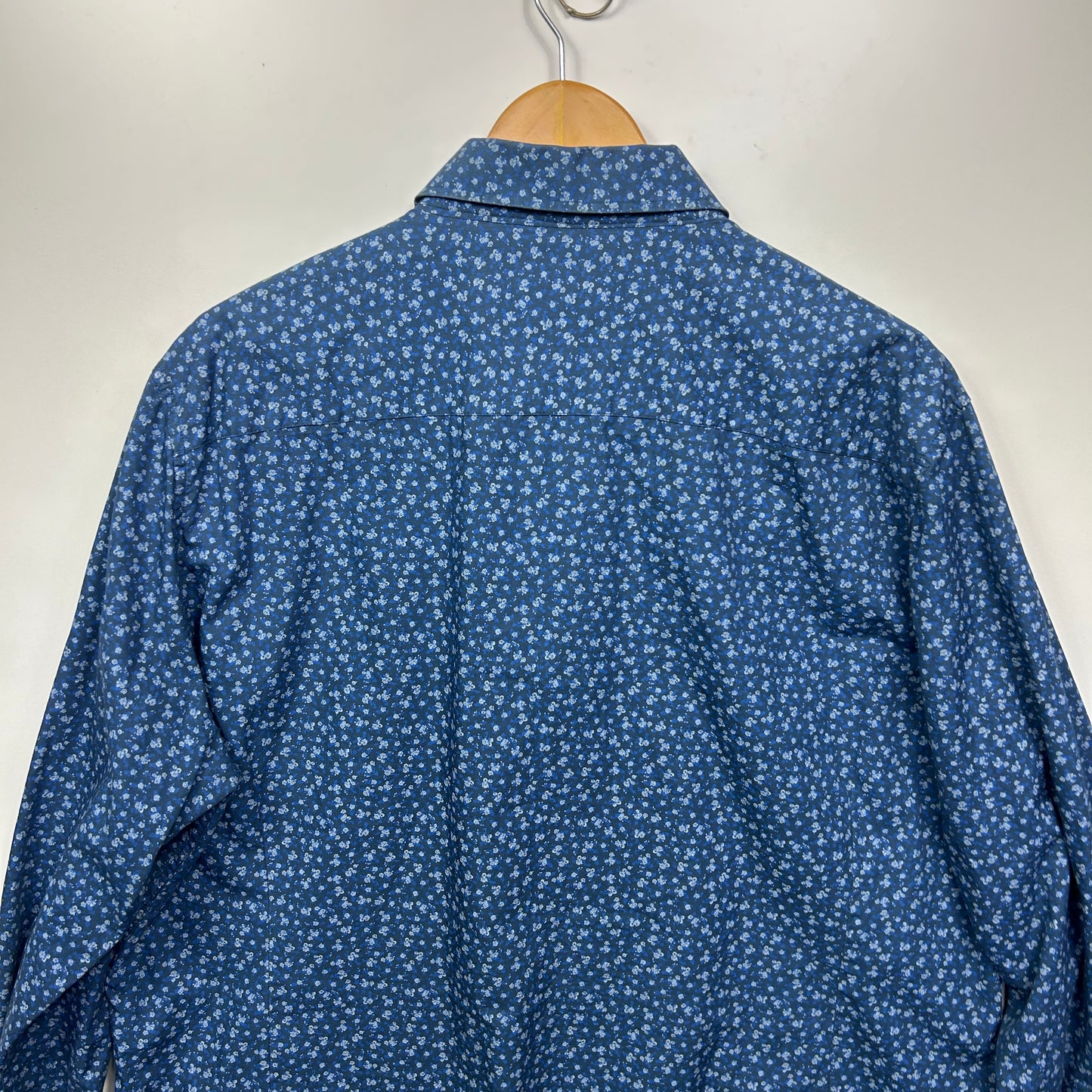 Johnny Bigg Shirt Size 2XL Blue Long Sleeve Floral
