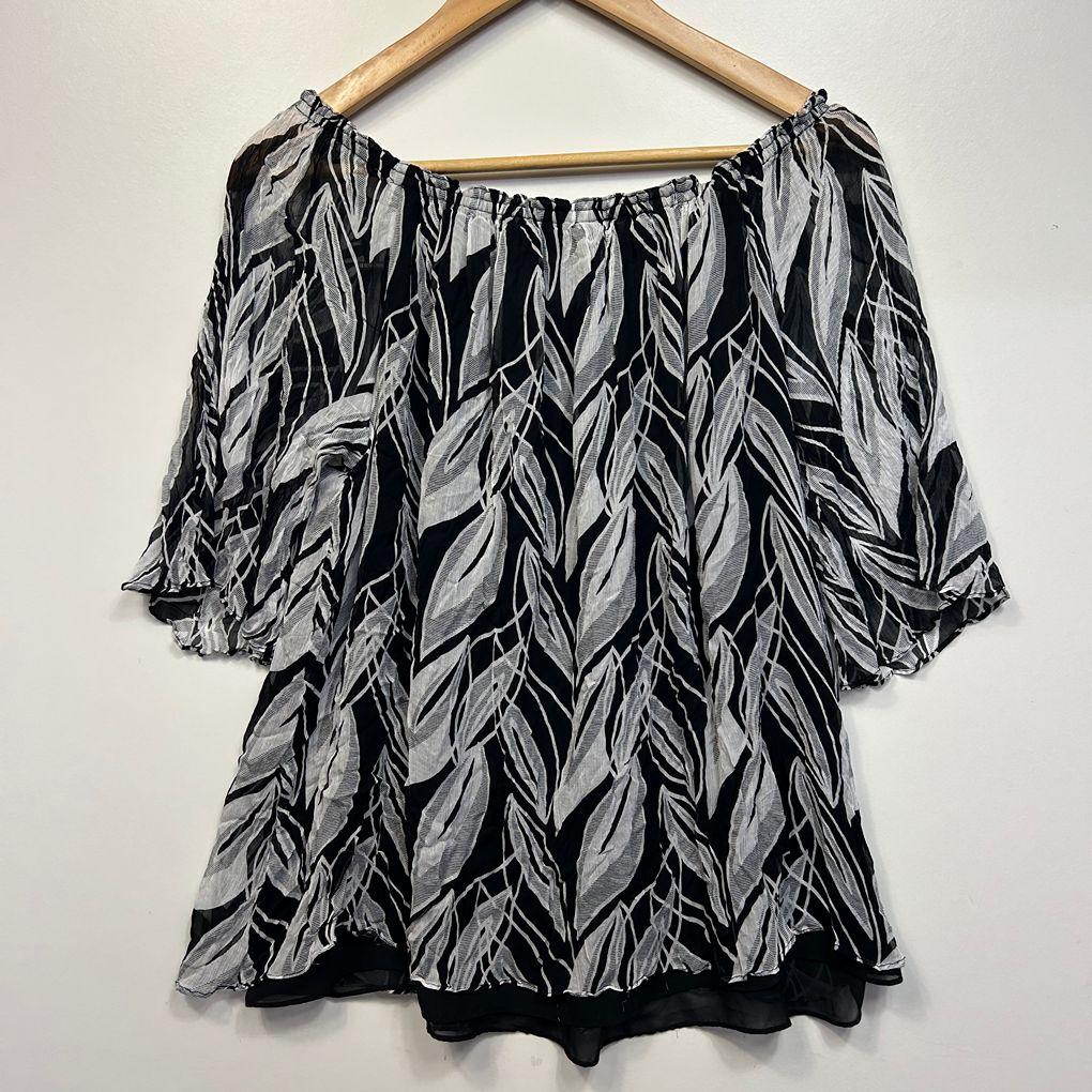 Sussan Black and White Off Shoulder Top - Size 12