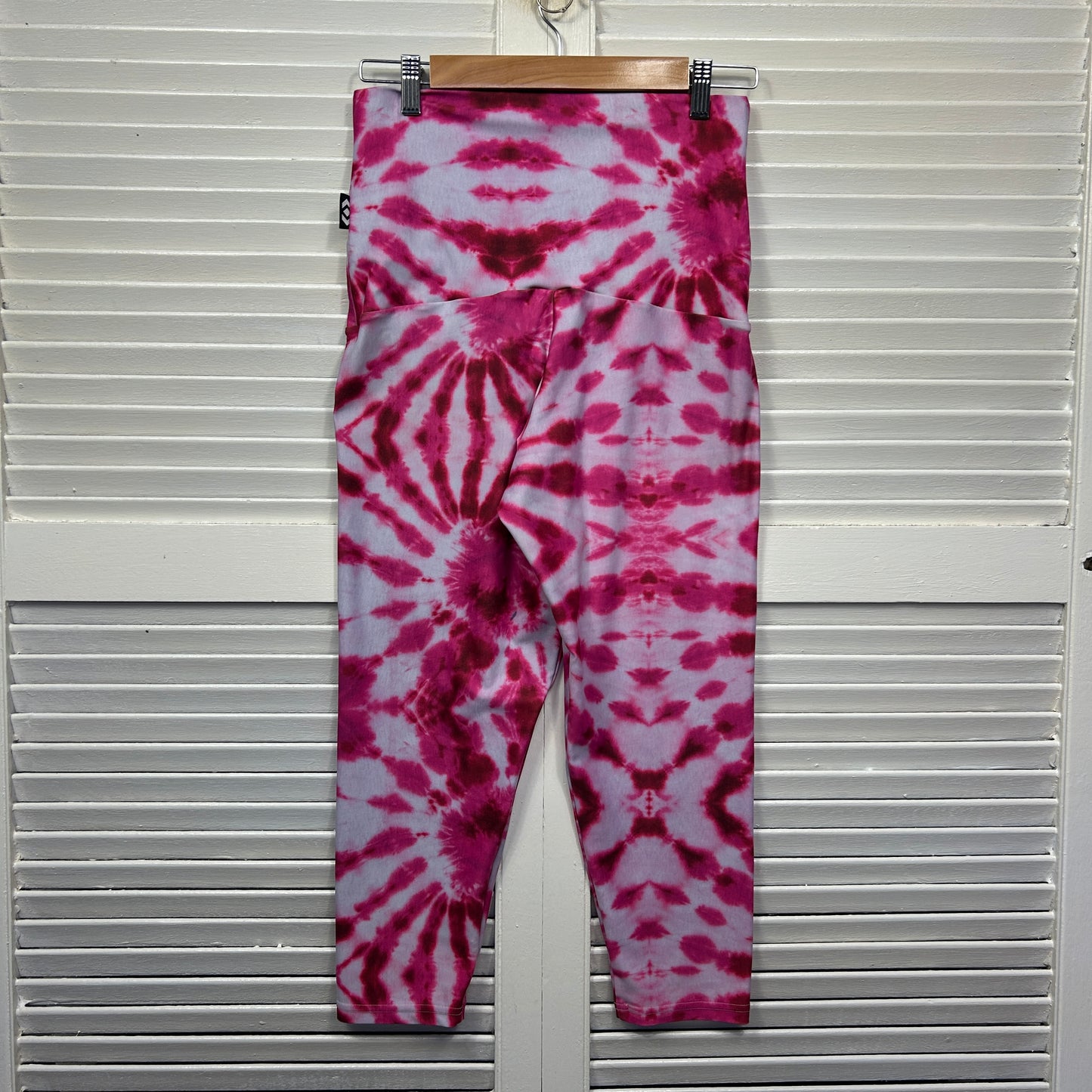Exoticathletica Leggings Size Large 14 Pink Tie Dye Activewear