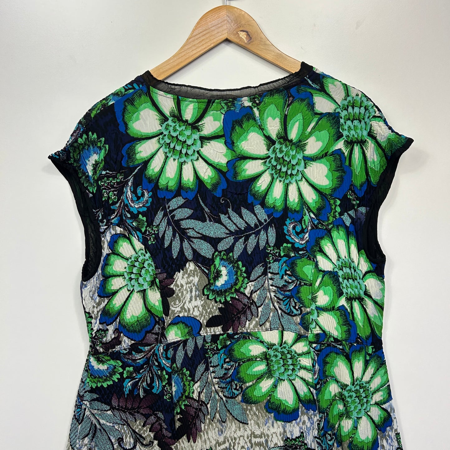 Virtuelle Dress Size 20 Midi Length Floral Multicoloured
