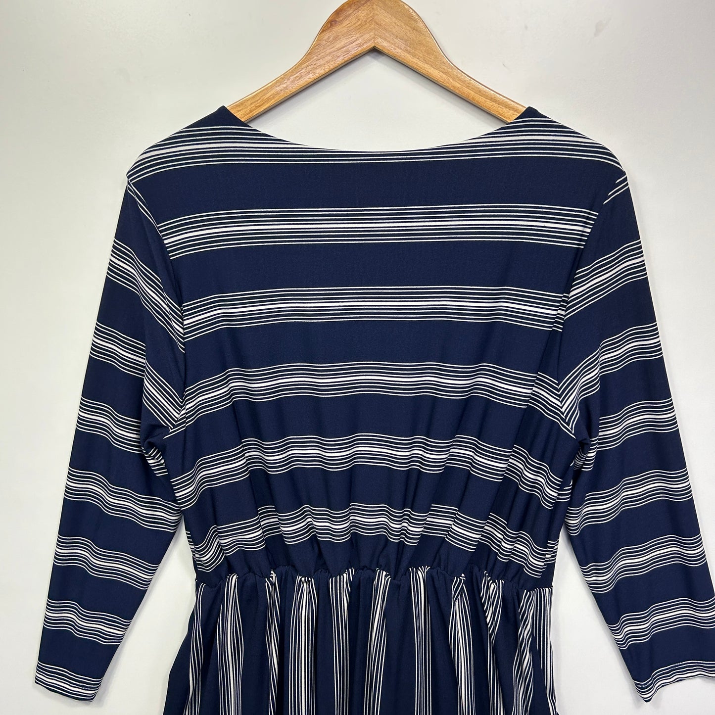 Autograph Dress Size 14 Navy White Striped Long Sleeve